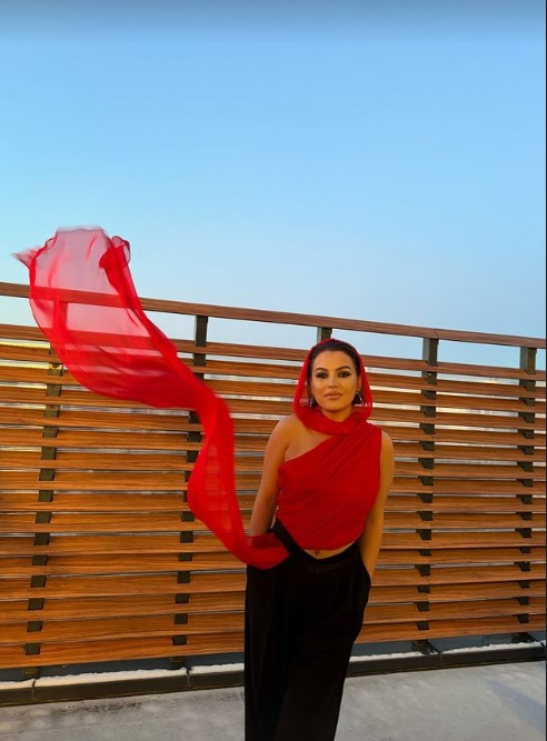 Romina Gingașu și Piero Ferrari, prima apariție oficială împreună, în România. Miliardarul s-a asortat cu soția româncă