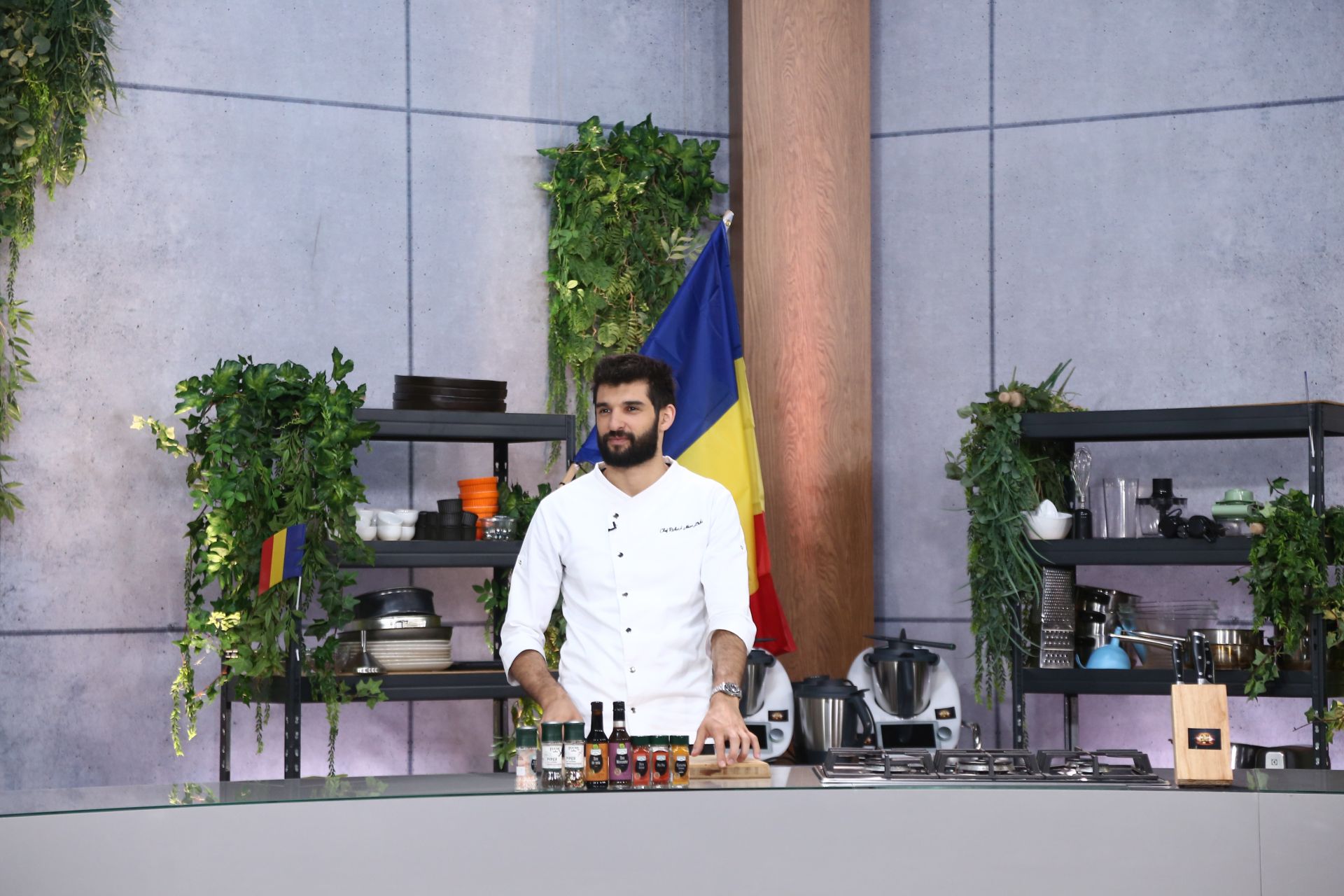 Richard Abou Zaki are un invitat special la Chefi la cuțite, sezonul 14. Cine este Chef Massimiliano Mascia