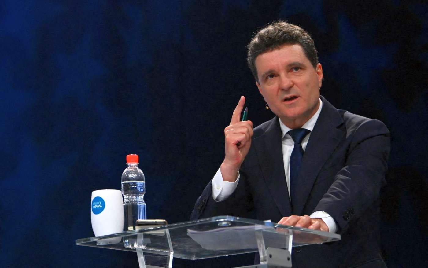 Reacția lui Nicușor Dan când a auzit ce înseamnă „harneală”, după ce Micutzu a difuzat mesajul audio primit de la George Simion