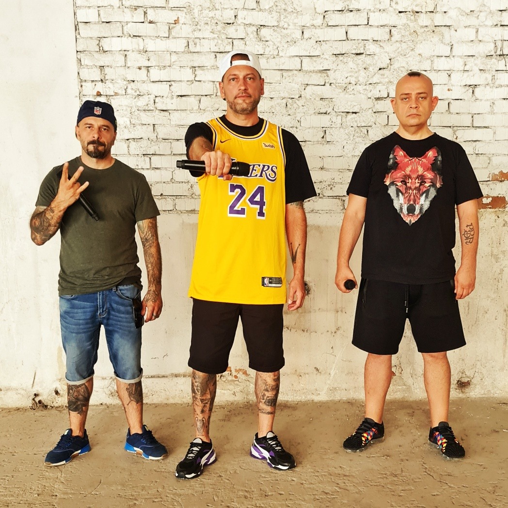 Tata Vlad, producătorul trupei B.U.G. Mafia, a spus câți bani cer pentru un concert: „Suntem cei mai scumpi artiști din România”