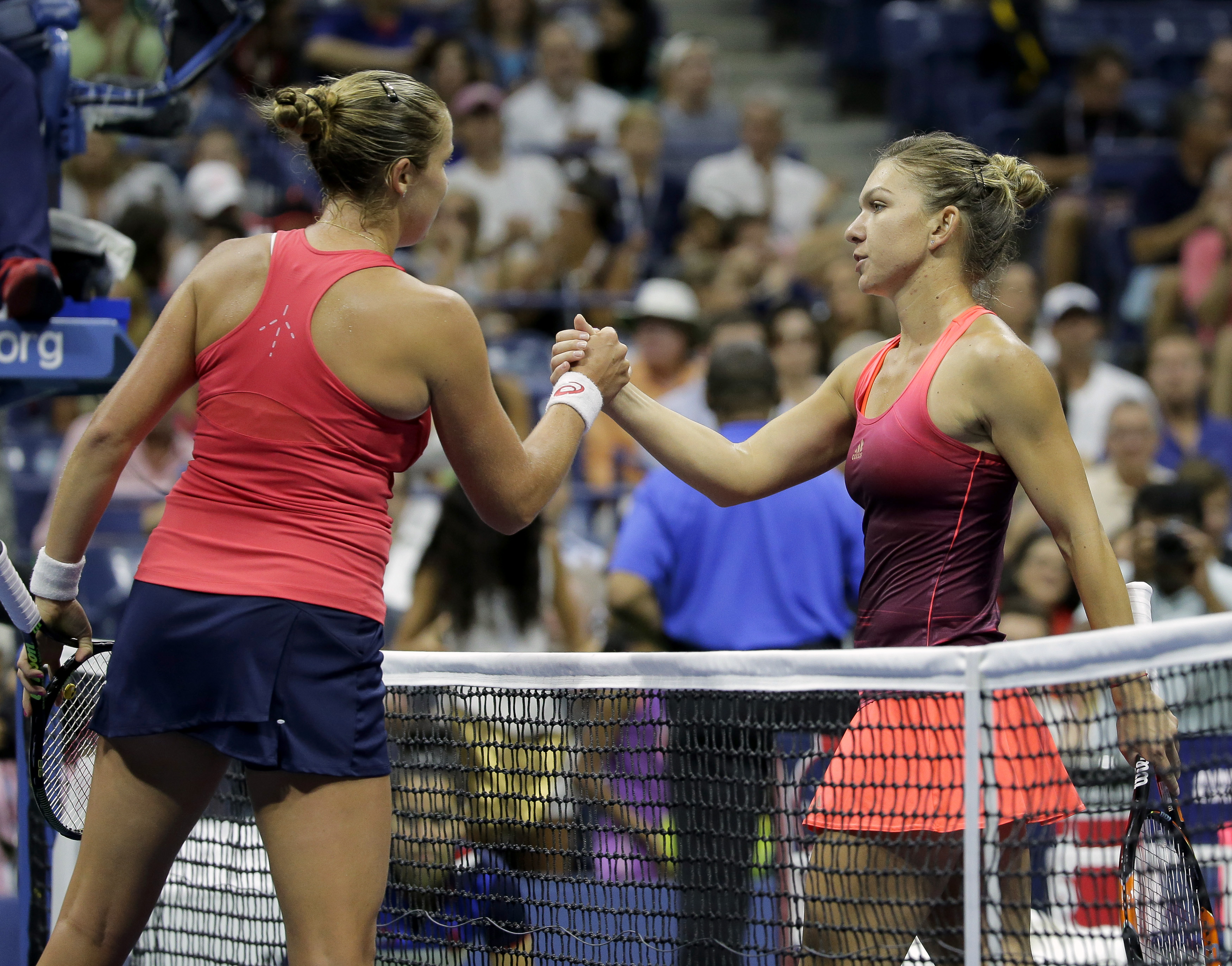 Simona Halep s-a jucat cu Shelby Rogers. Meciul a durat doar 66 de minute! Campioana noastră va fi testată în ”optimi” de către Sabine Lisicki, autoarea unui miracol în turul III / GALERIE FOTO