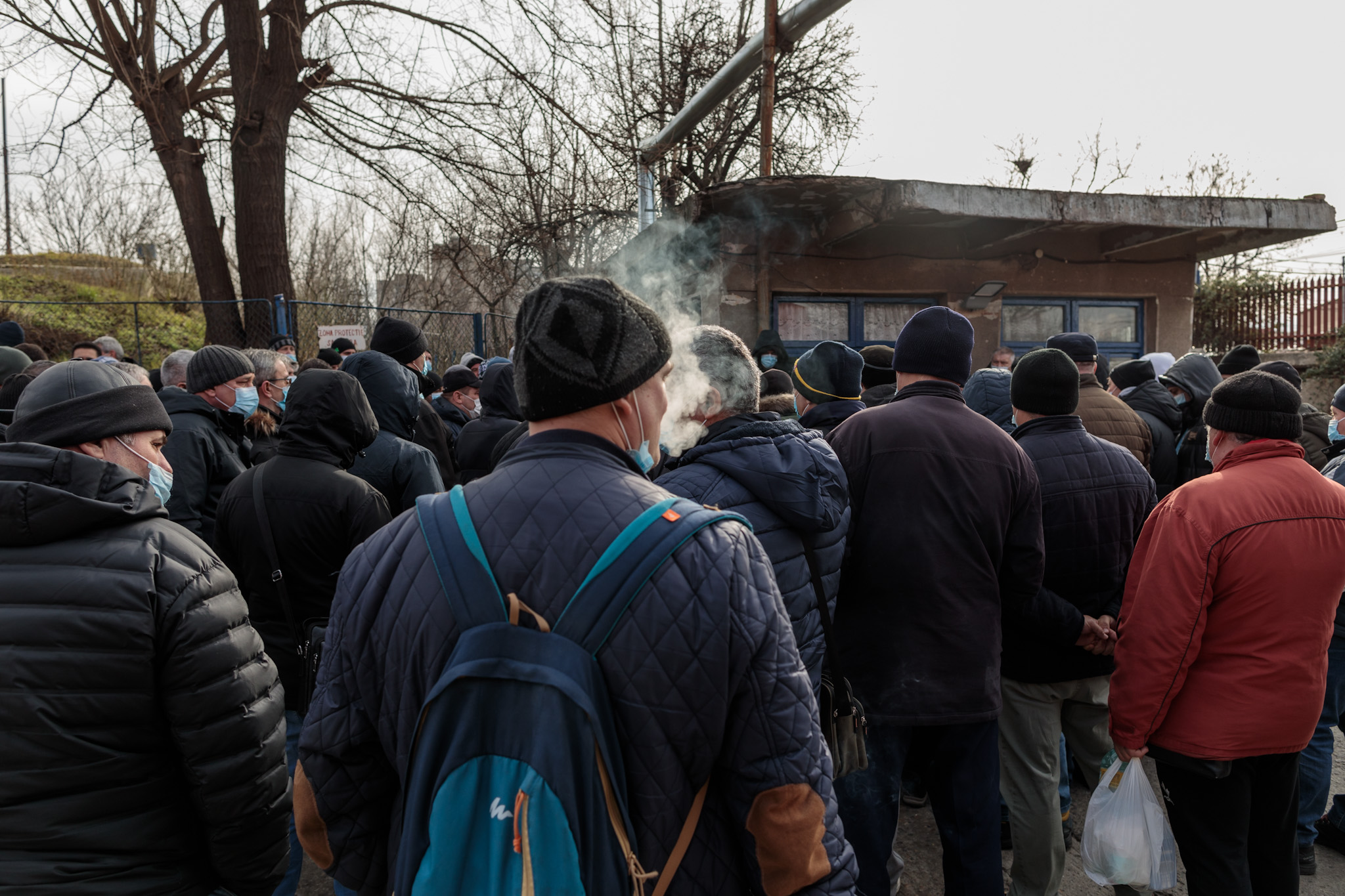 Reportaj din depourile STB. Versiunea angajaților aflați în grevă: „Călătorul nu știe cum ne chinuim noi să tragem de volan sau să mergem fără frâne”