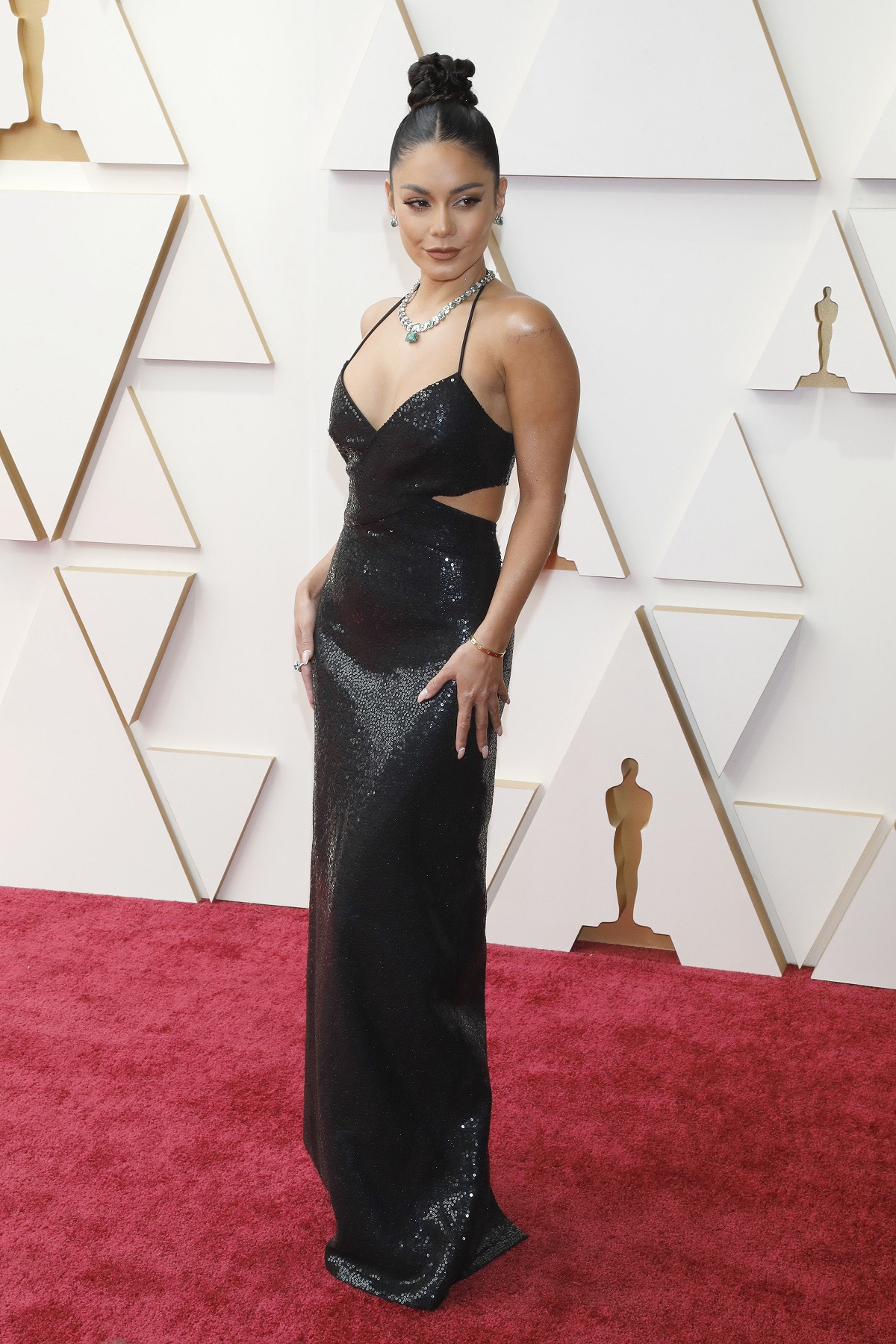 Ținute Oscar 2022. Unele celebrități s-au întrecut în rochii elegante pe covorul roșu, iar o actriță a purtat pantaloni scurți