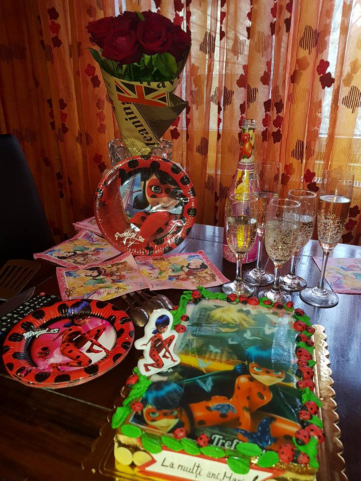 Daniela Gyorfi își aniversează fiica. Ce tort frumos a primit Maria | FOTO