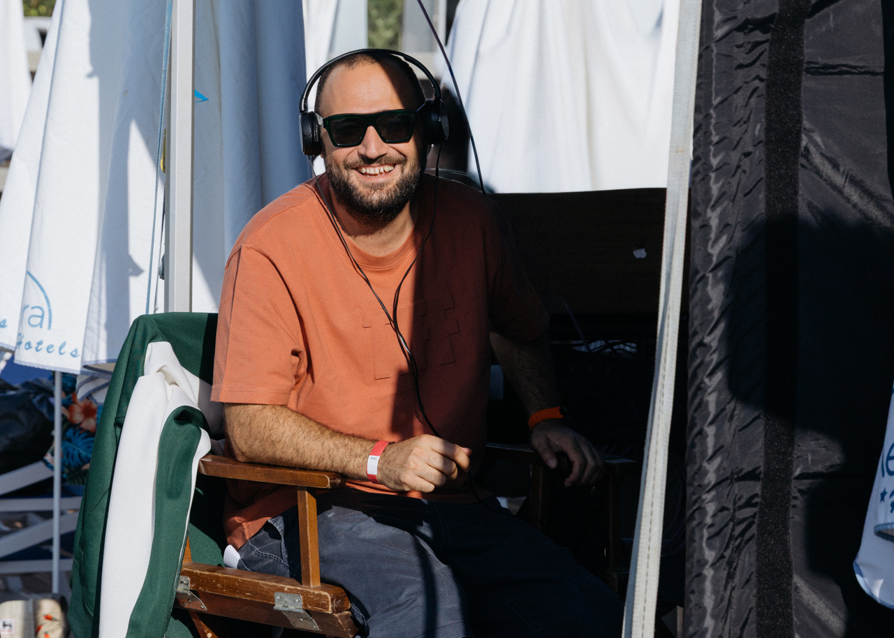 Darko Peric, actorul din „La Casa de Papel” care știe limba română, film alături de Pavel Bartoș și Smiley. Joacă în „Vacanță All-Inclusive”