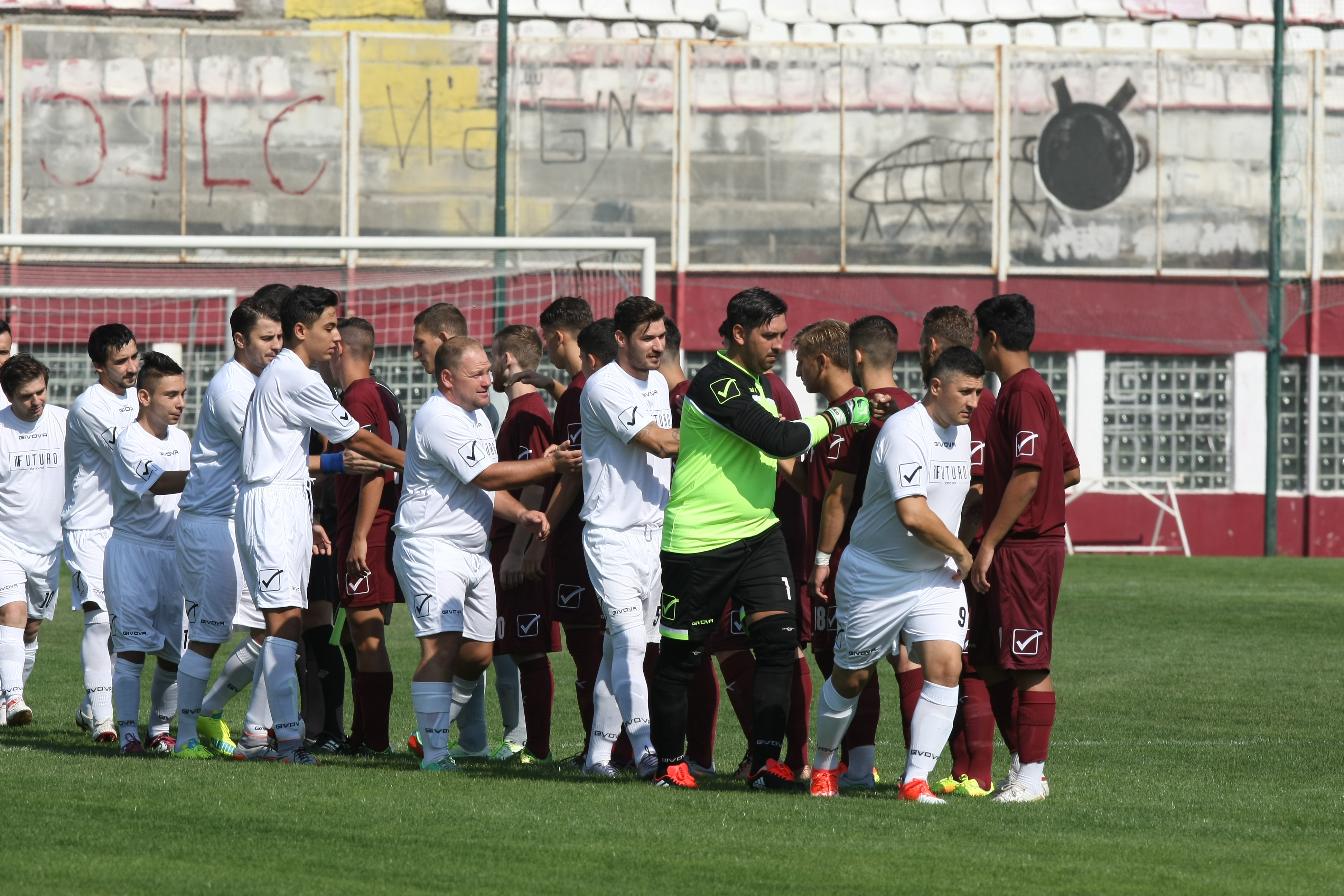 Meciul AFC Rapid - ASSC Rapid, din Liga V, întârziat cu un sfert de oră: s-a defectat imprimanta care tipărea biletele! Scor categoric: 5-0 | FOTO