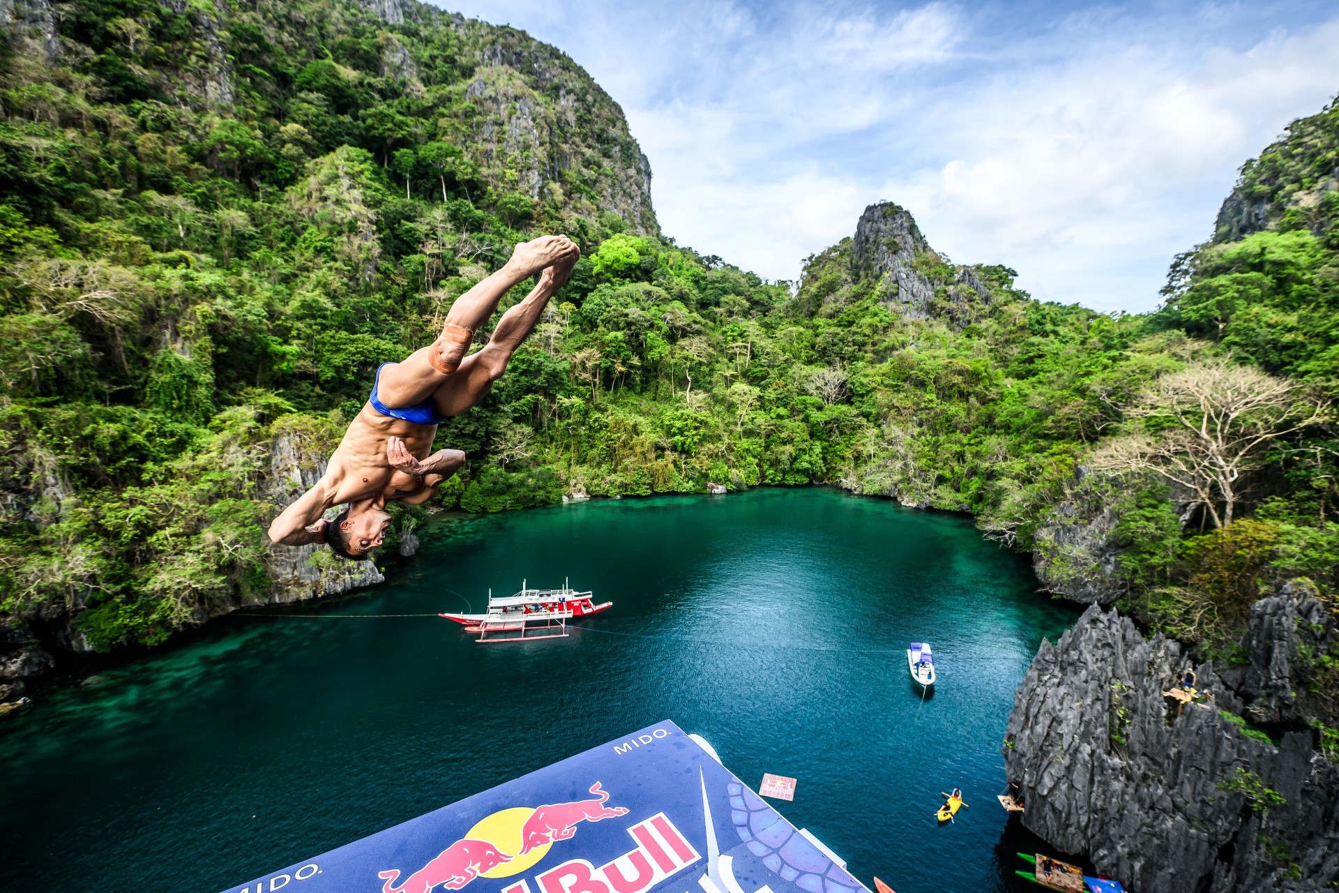 Cătălin Preda, aur în prima etapă a Cupei Mondiale la sărituri în apă de la mare înălțime