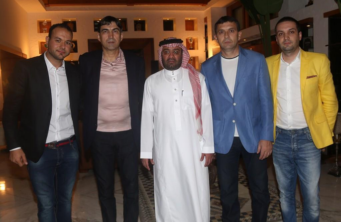 FOTO&VIDEO / Arabii i-au arătat lui Piţi trofeele lui Puiu. Mesaj pentru Reghe