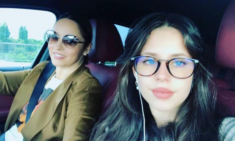 Andreea Marin e pregătită pentru momentul în care Violeta o va anunța că are iubit: „Are 16 ani și e normal la această vârstă să îi placă cineva”