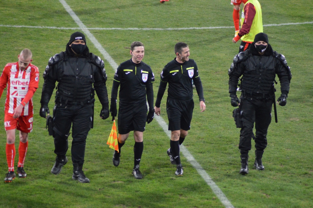 Liga 1, etapa a 26-a. FCSB, salvată de Florin Tănase, în prelungirile meciului cu Mediașul