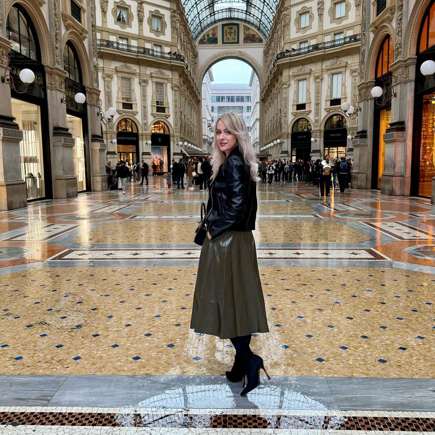 Pe Andreea Ignat, câștigătoarea „Chefi la cuțite”, a învins-o sistemul și a plecat din România: „Am trăit o experiență traumatizantă. L-au împușcat, a murit pe loc!”