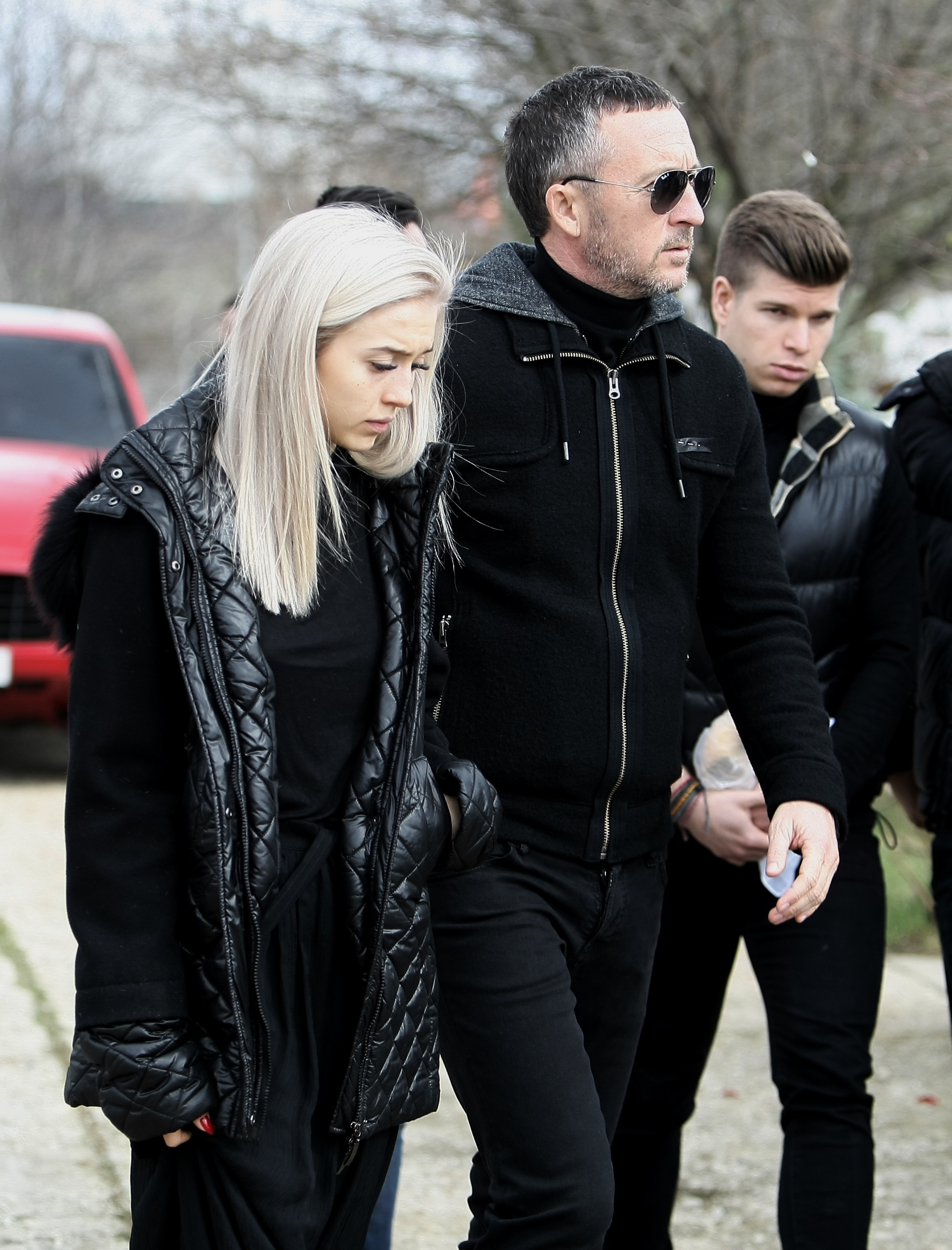 Vasile Turcu a fost înmormântat după ritualurile sinucigașilor. Fostul om de afaceri a fost condus pe ultimul drum de rude, prieteni și doar câțiva oameni de fotbal