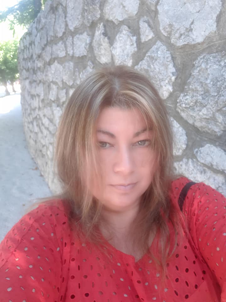 Carmen State a murit. Prezentatoarea de la TVR avea 51 de ani | FOTO
