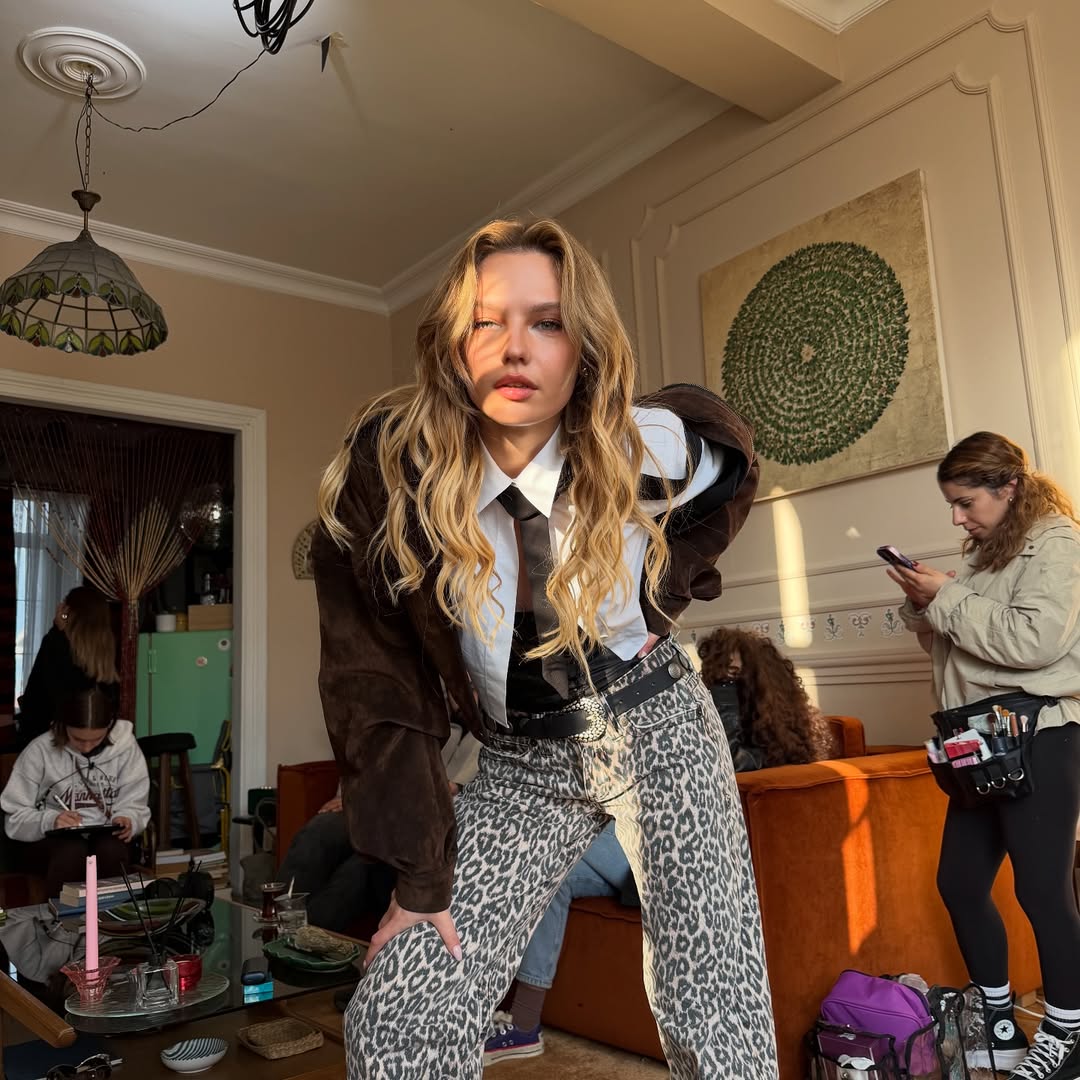 Actrița de la Kanal D comparată cu Gigi Hadid. Ce secrete de frumusețe are Nilsu Berfin Aktaș
