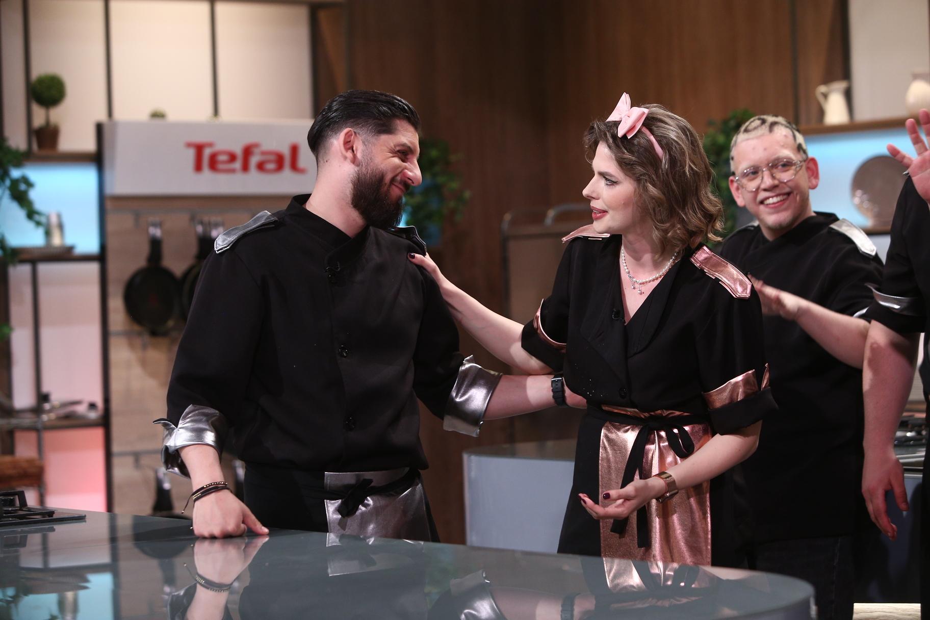 O nouă eliminare la „Chefi la cuțite” sezonul 10. Florin Dumitrescu a pierdut-o pe Brigitta Gheorghe