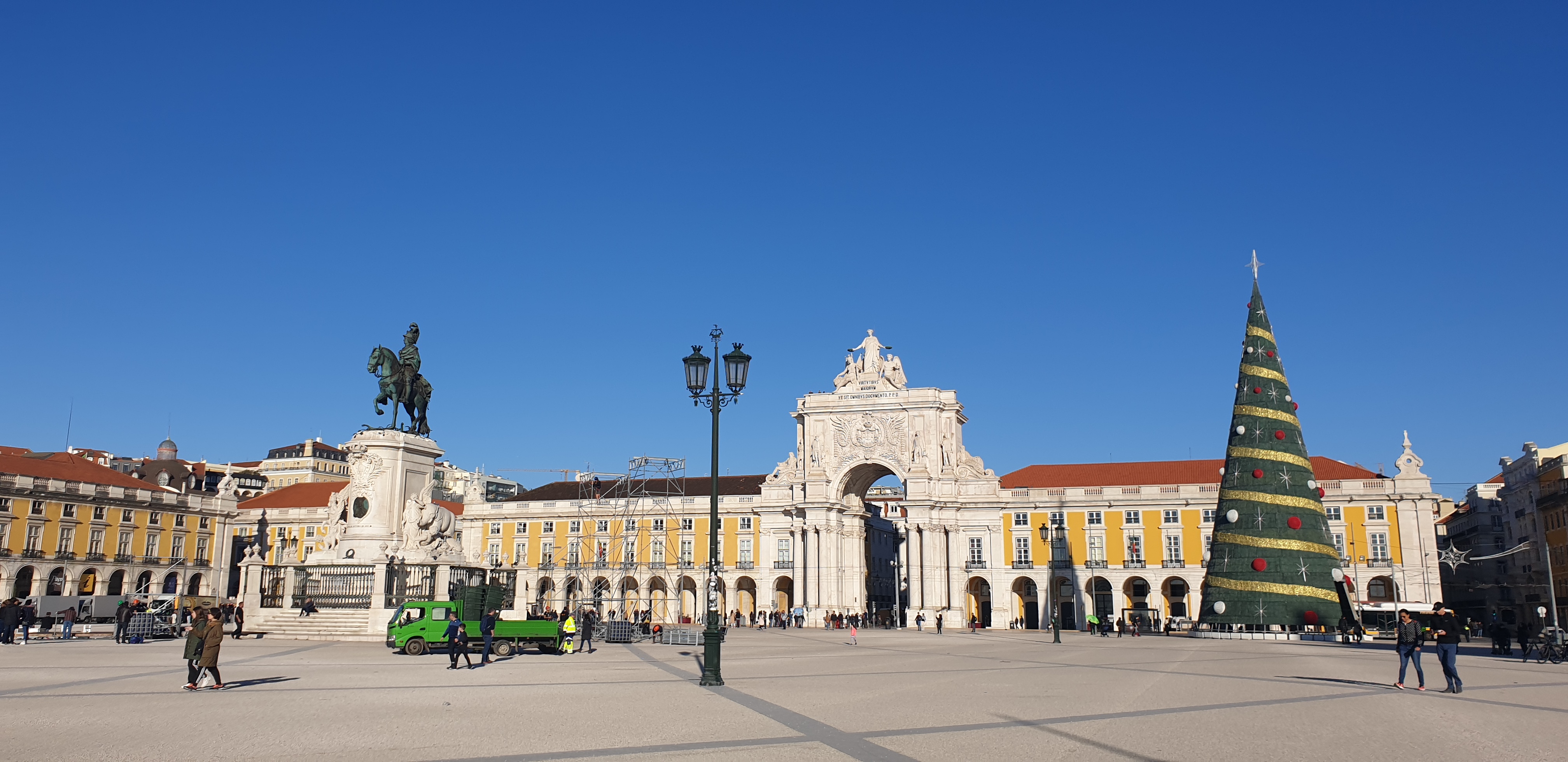 Trei zile la Lisabona. Capitala Portugaliei e un oraș care poate fi vizitat în orice sezon