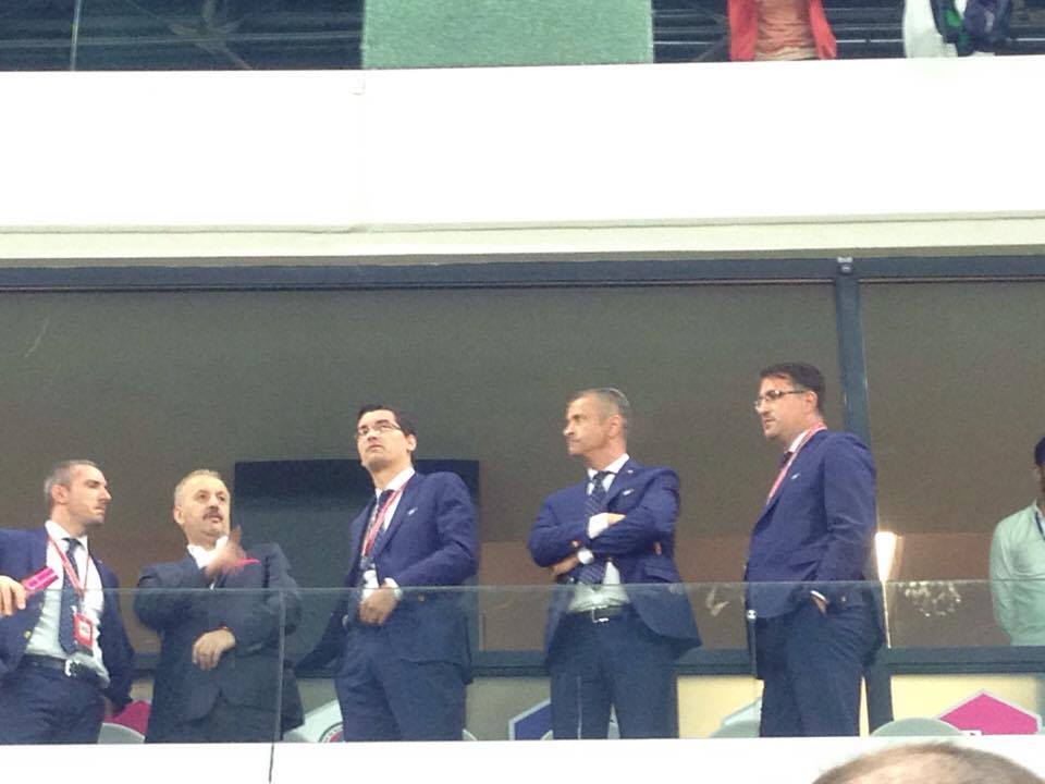 România - Muntenegru 1-1. Șefii FRF au rămas uluiți în tribună, la final. Venit nechemat la interviuri, Burleanu a văzut alt meci / GALERIE FOTO