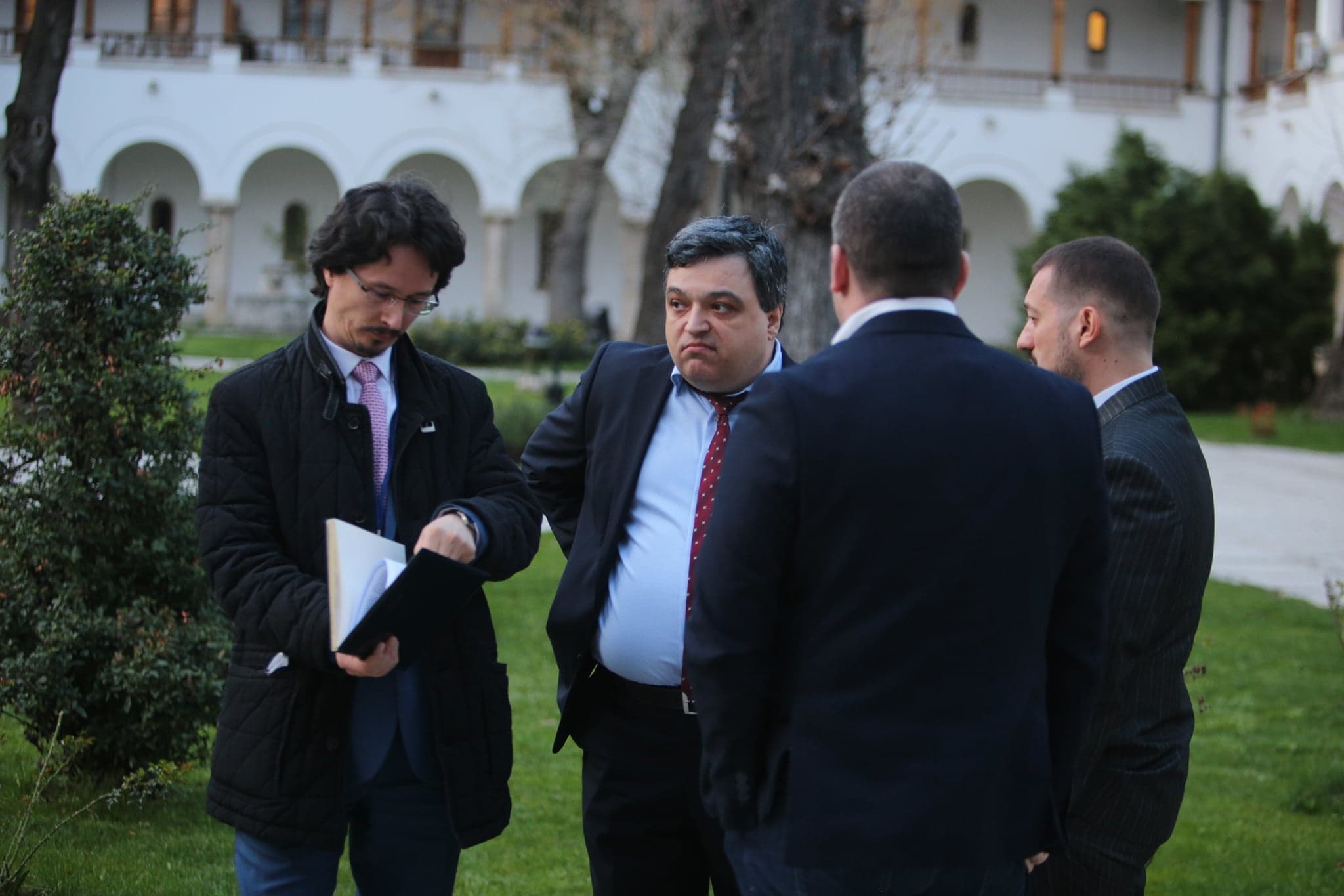 FOTO | Reprezentanţii sistemului judiciar, opinii diferite după consultarea cu şeful statului. Procuror: "La acest moment, sistemul e într-un moment critic. Se apropie de colaps"