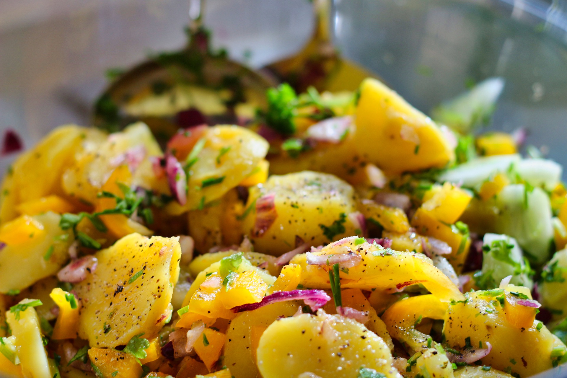 Rețete salată orientală - cele mai bune rețete de salată cu care nu vei da greș
