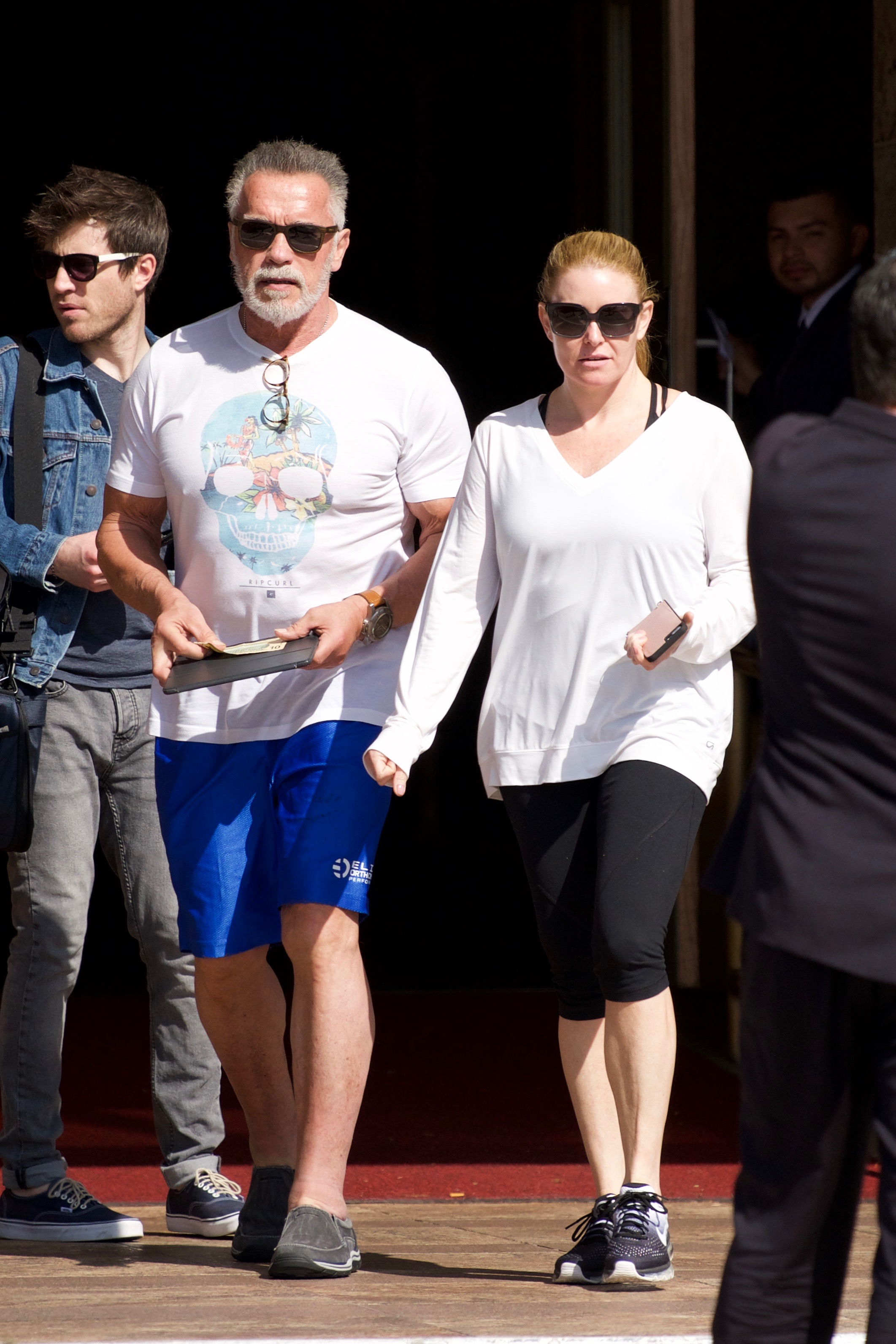 Arnold Schwarzenegger ține pasul cu iubita tinerică. Cum s-au afișat cei doi | FOTO