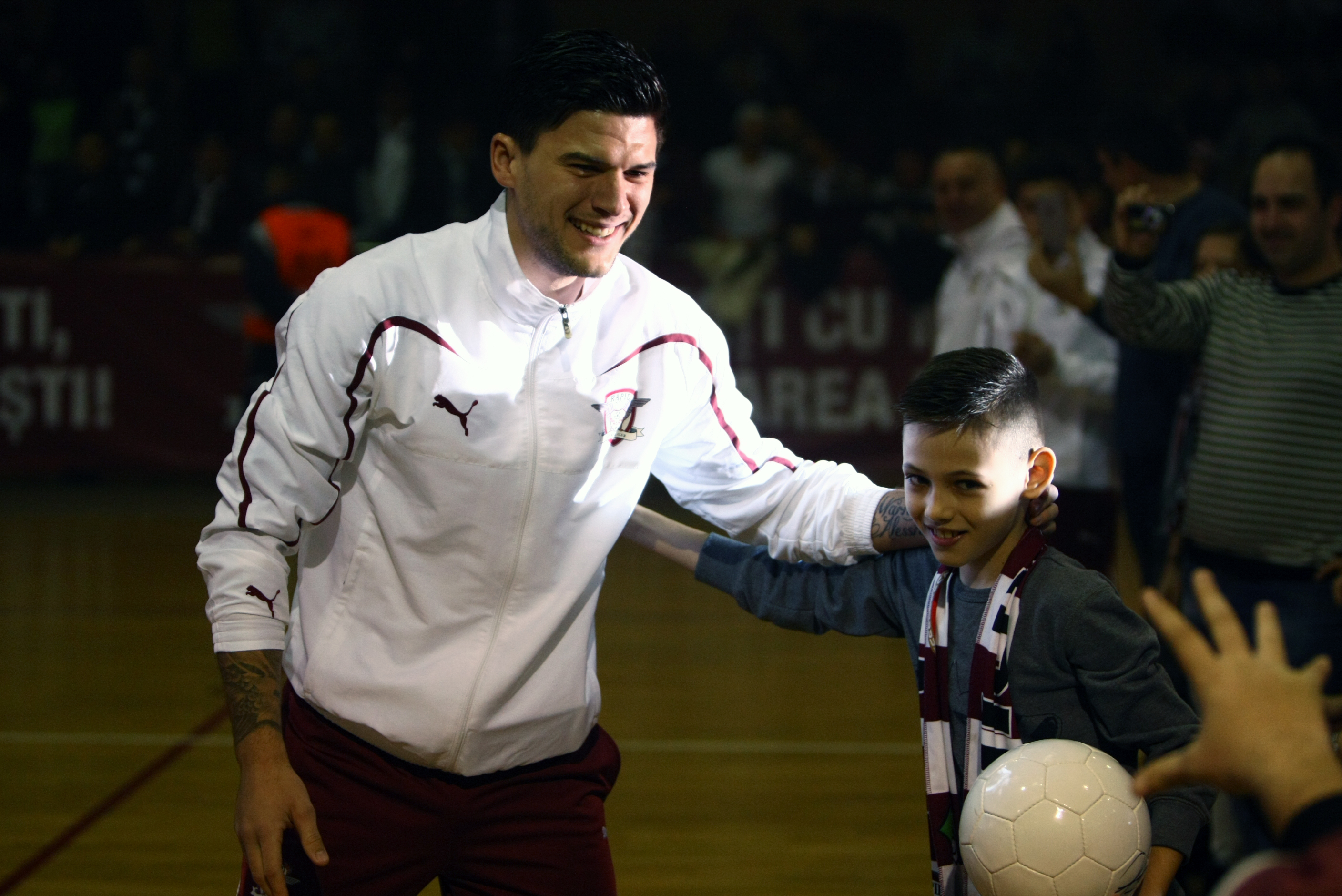 Rapid și-a prezentat lotul. Atmosferă senzațională creată de fani / FOTO