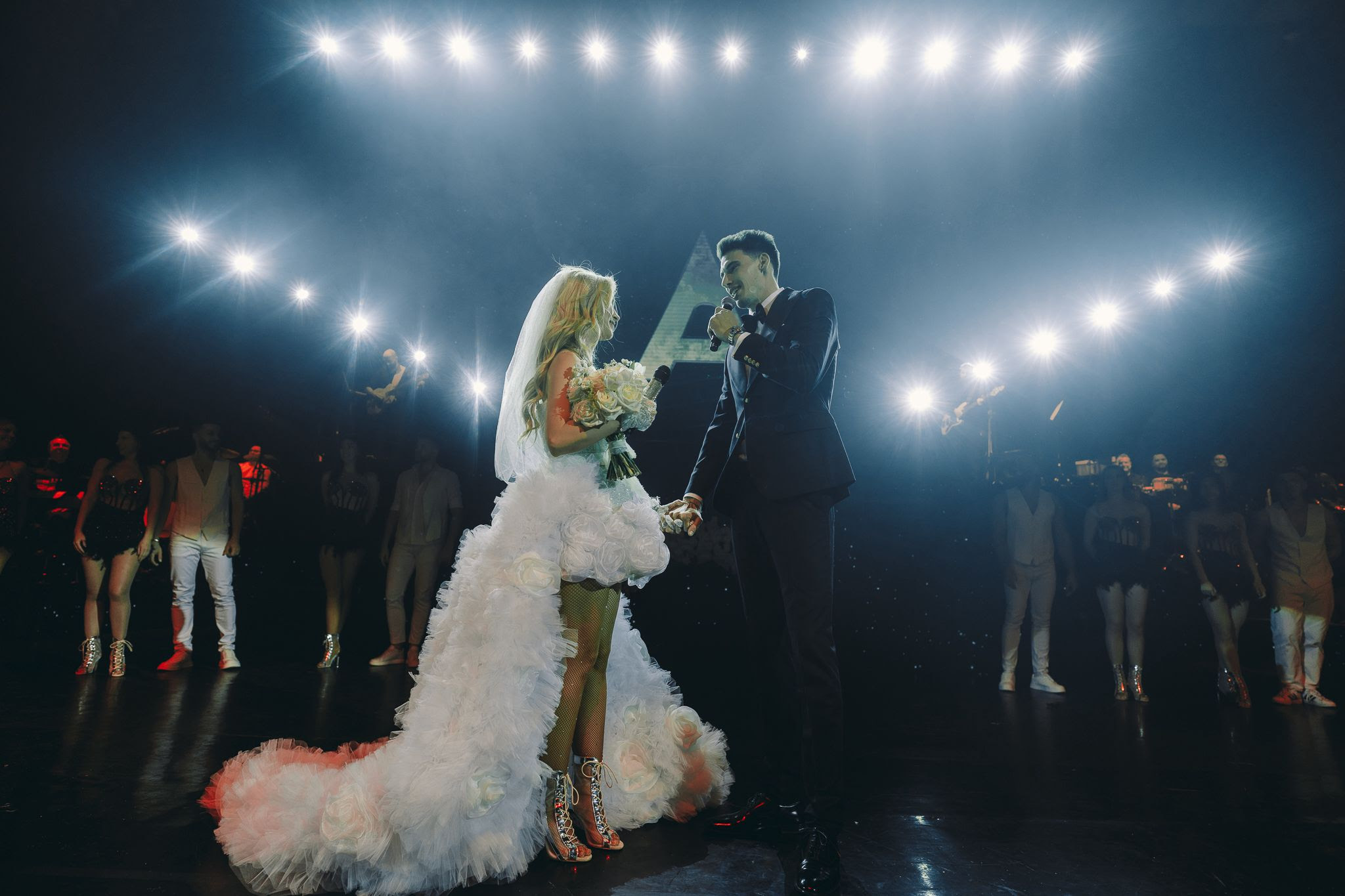 Vedeta de la Antena 1 care a apărut pe scena de la Sala Palatului din București alături de Andreea Bălan. Artista a schimbat 15 ținute
