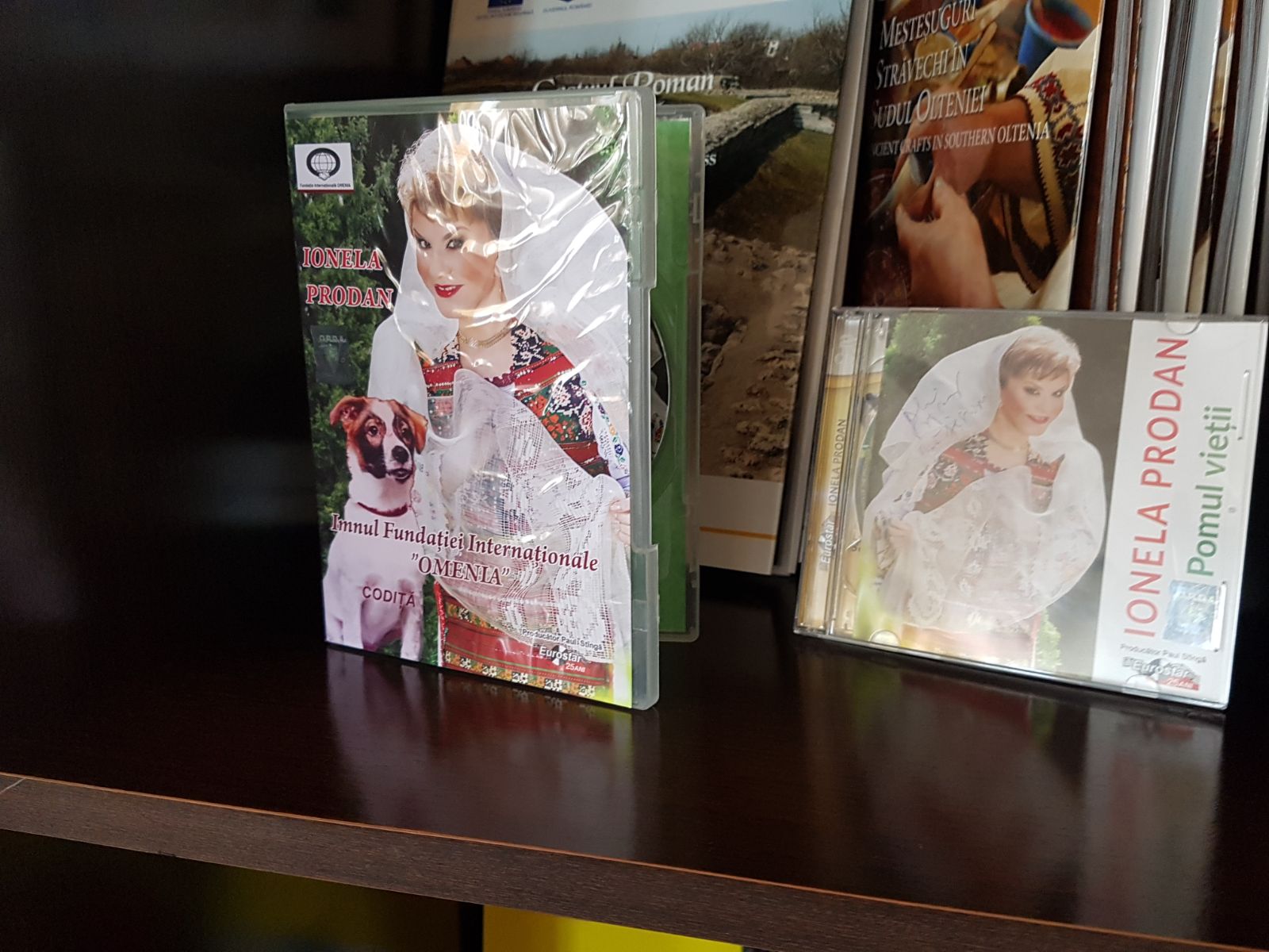 REPORTAJ/ Ionela Prodan, “Lelia ale Tache Prodan”, jelită de oamenii din Dăbuleni, localitatea sa natală (FOTO&VIDEO)