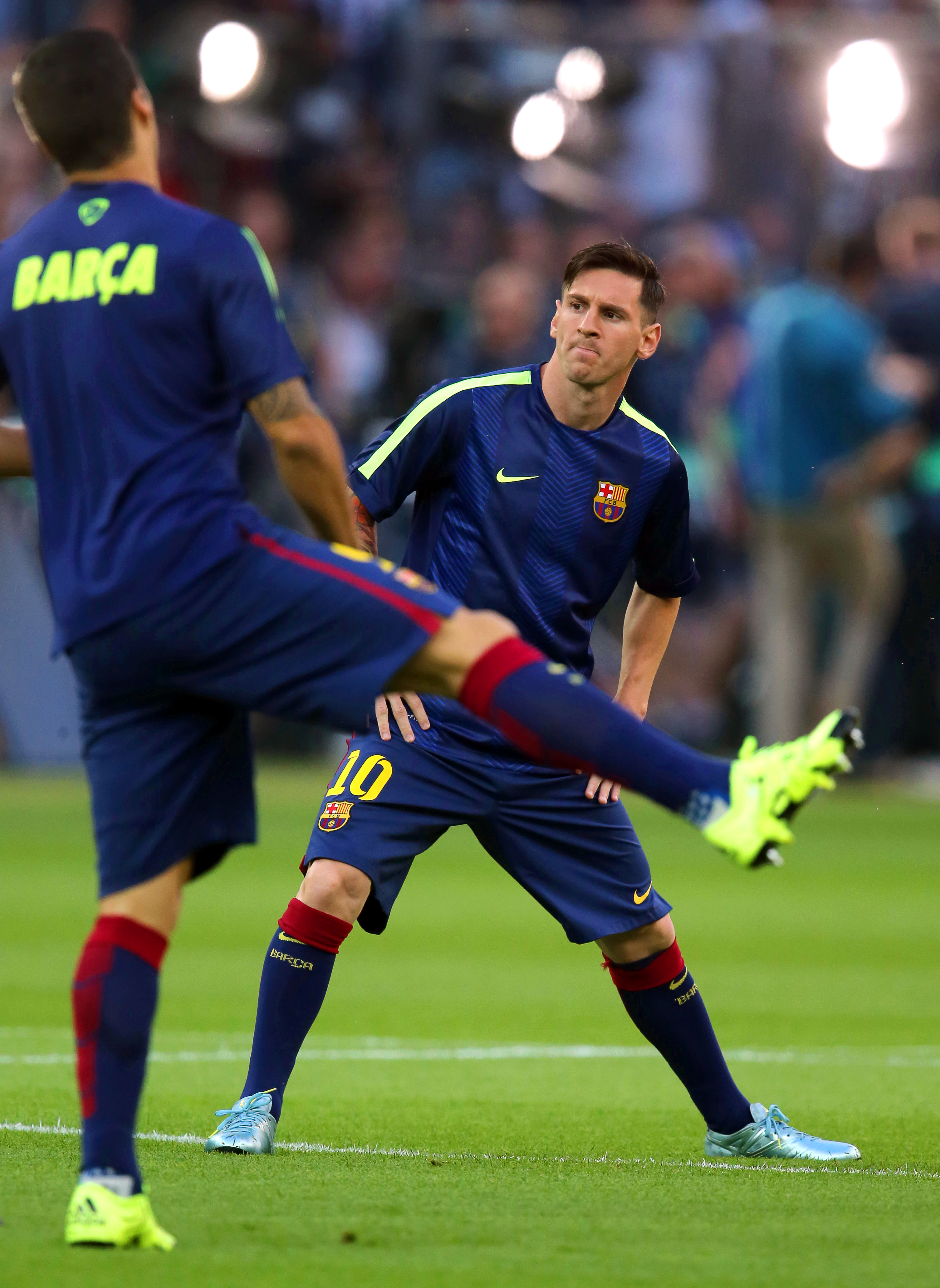 LIGA CAMPIONILOR. JUVENTUS TORINO - FC BARCELONA 1-3. ^Finală de vis! "Extratereştrii" au cucerit pentru a cincea oară cel mai râvnit trofeu european la nivel de cluburi şi au realizat a doua triplă din istoria clubului: campionat, Cupa Spaniei, UCL / LIVE BLOG