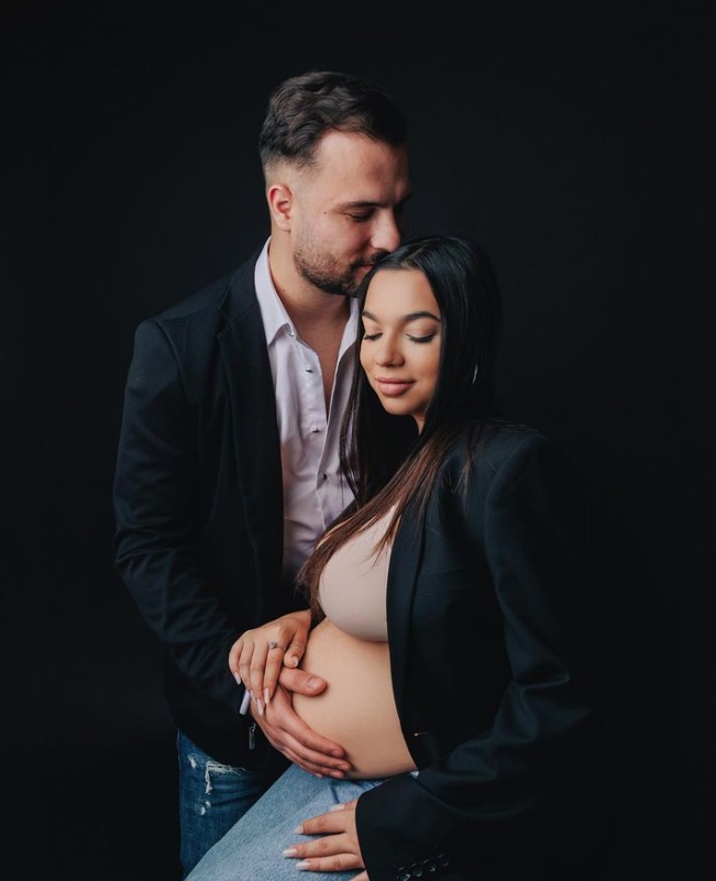 Adriana Simionescu s-a despărțit oficial de soț, la 6 luni de la nuntă: „Relația mea cu tatăl lui Noa s-a terminat”. Cum a luat decizia