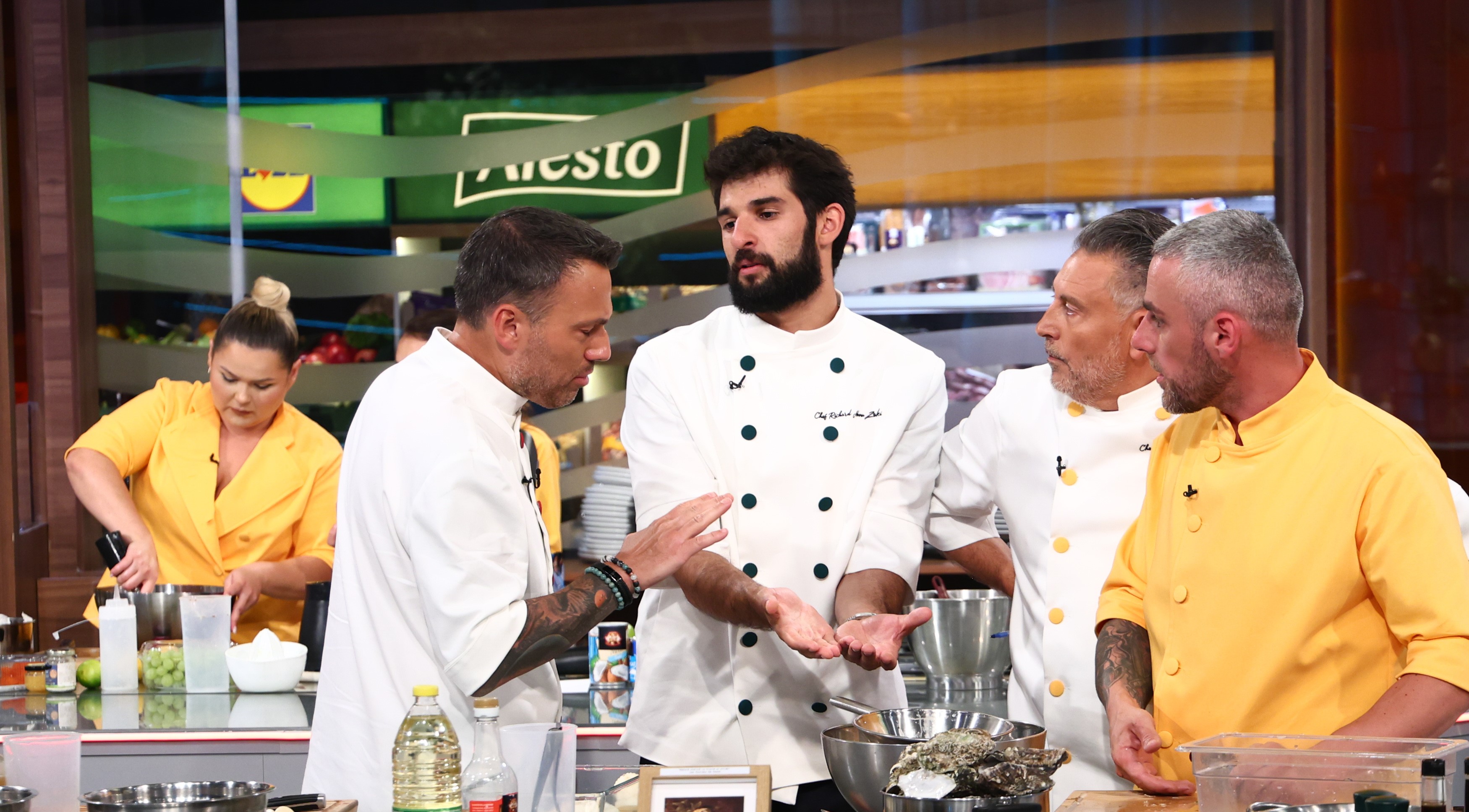 „Chefi la cuțite”, 9 decembrie 2025. Tensiune maximă în bucătăria de la Antena 1. Gestul neașteptat făcut de chef Orlando