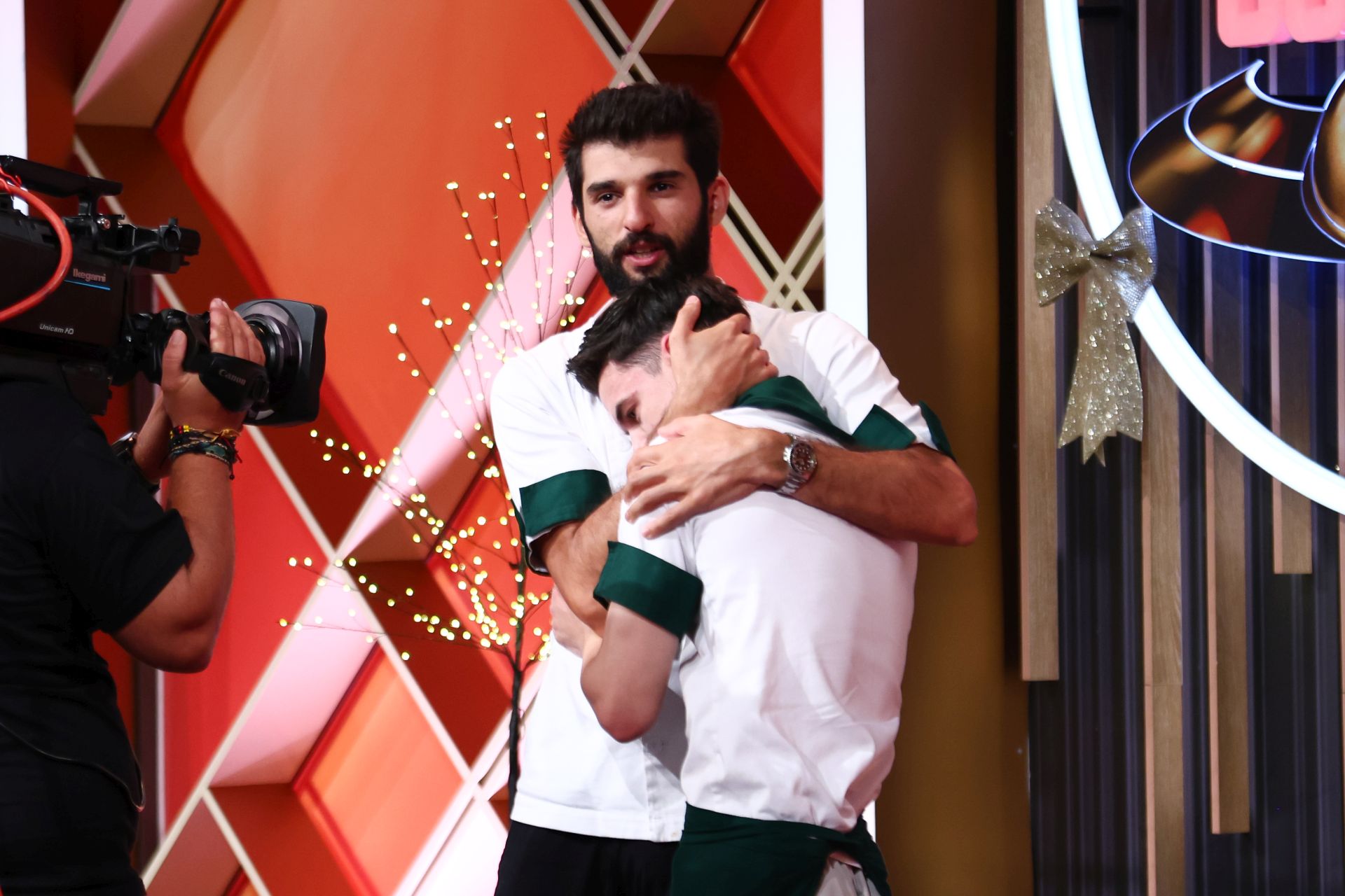 Semifinaliștii Chefi la cuțite, sezonul 14. Emoții uriașe în această seară: competiția își desemnează finaliștii