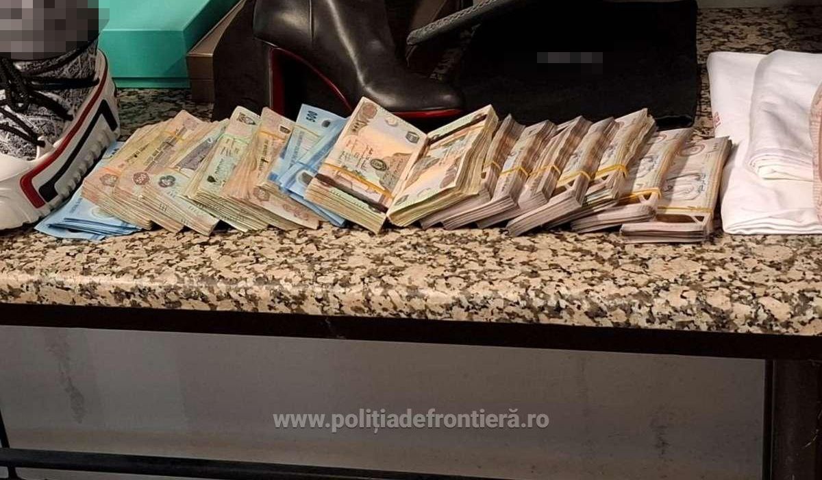 Două românce s-au întors din Dubai cu cât ar câștiga un român cu salariul minim pe economie în 495 de ani de muncă