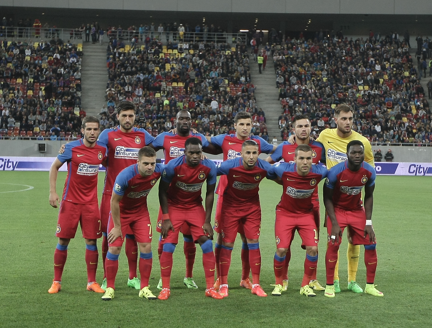 STEAUA - ROSENBORG 0-3. Liga Europa, play-off, manșa tur. Lecție de eficacitate cu o Steaua CĂZĂTOARE: Mikkelsen, Helland și Jensen au marcat, în timp ce Papp, Muniru, Tade și Chipciu, care a lovit bara, au irosit ocazii mari și foarte mari. Fanii i-au cerut demisia lui Mirel Rădoi! VIDEO