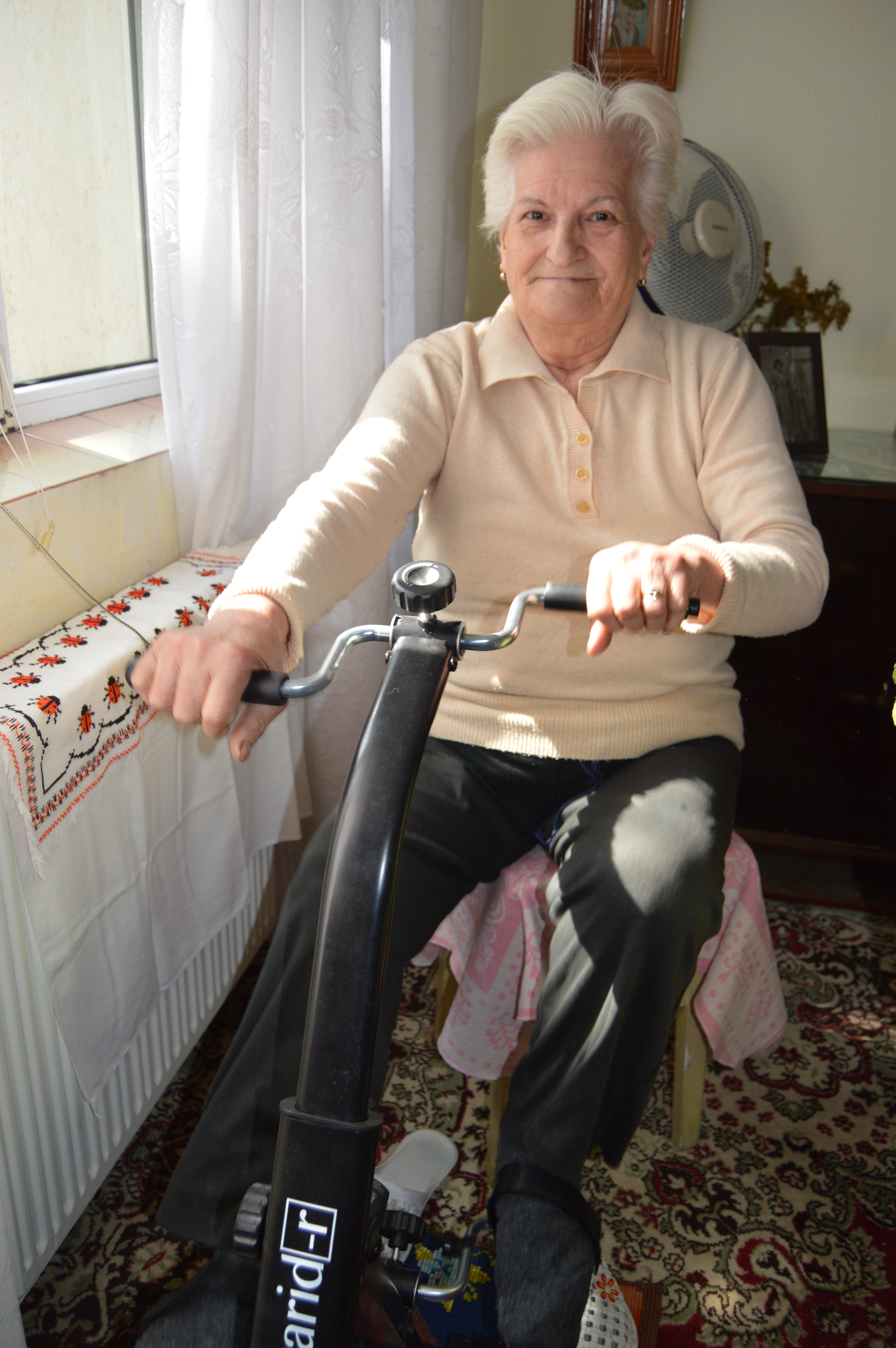 REPORTAJ: Mărturisirile unei badante de România: "Decât înjurată pe 800 de euro în Italia, mai bine iubită în Vaslui pe salariul minim” / FOTO