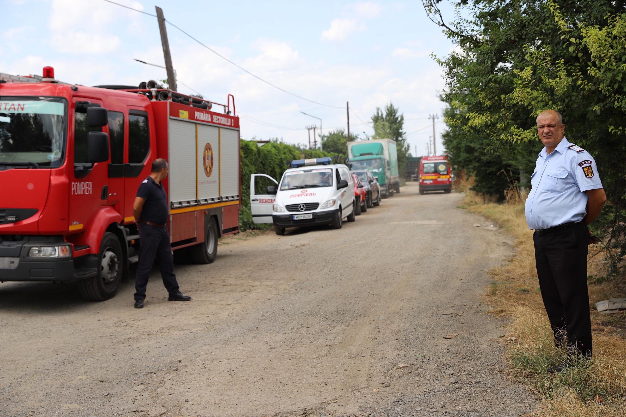 Explozie într-o hală de reciclare din Popești-Leordeni. Șapte persoane au ajuns la spital, din care cinci cu arsuri grave