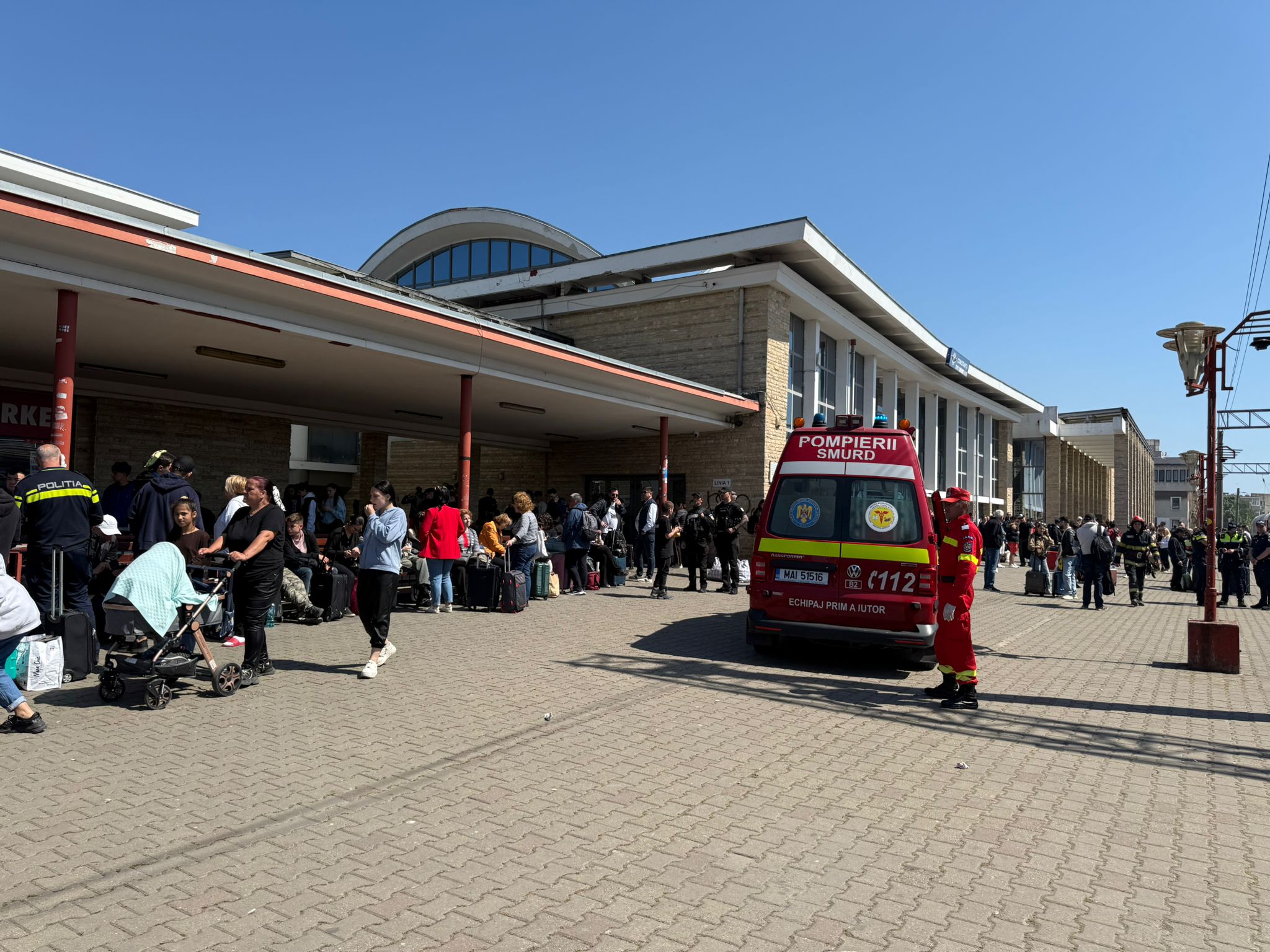 Două trenuri s-au lovit în Gara CFR Constanța. Planul roșu, dezactivat. Câte persoane au fost duse la spital