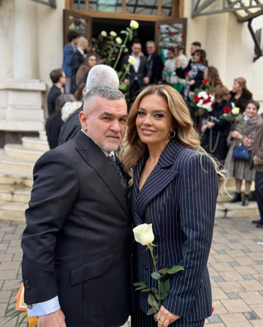 Alex, fiul lui Leonard Doroftei, s-a căsătorit. Imagini de la nuntă. Soția sportivului și nora sa au strălucit la eveniment