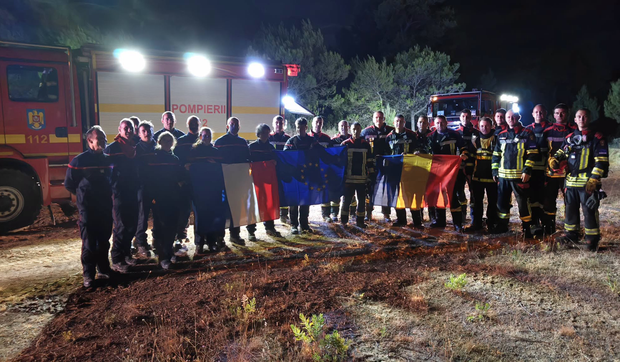 Peste 1.000 de hectare, făcute scrum de incendii violente, lângă Marsilia. Flăcările uriașe continuă să înghită teren