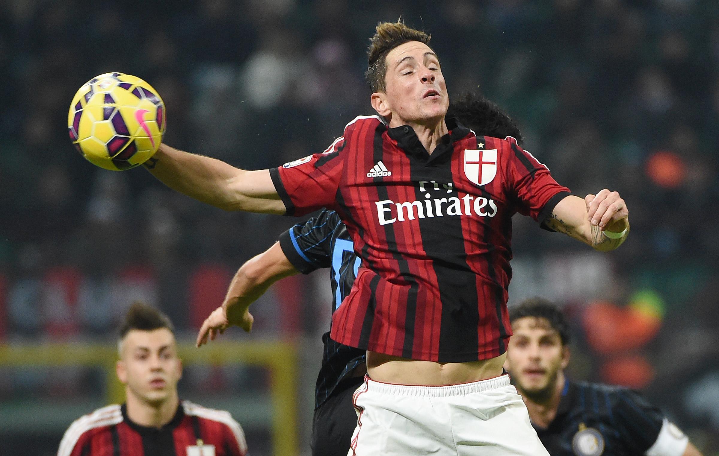 VIDEO & GALERIE FOTO  /  AC Milan și Inter au făcut spectacol în "Derby della Madonnina"