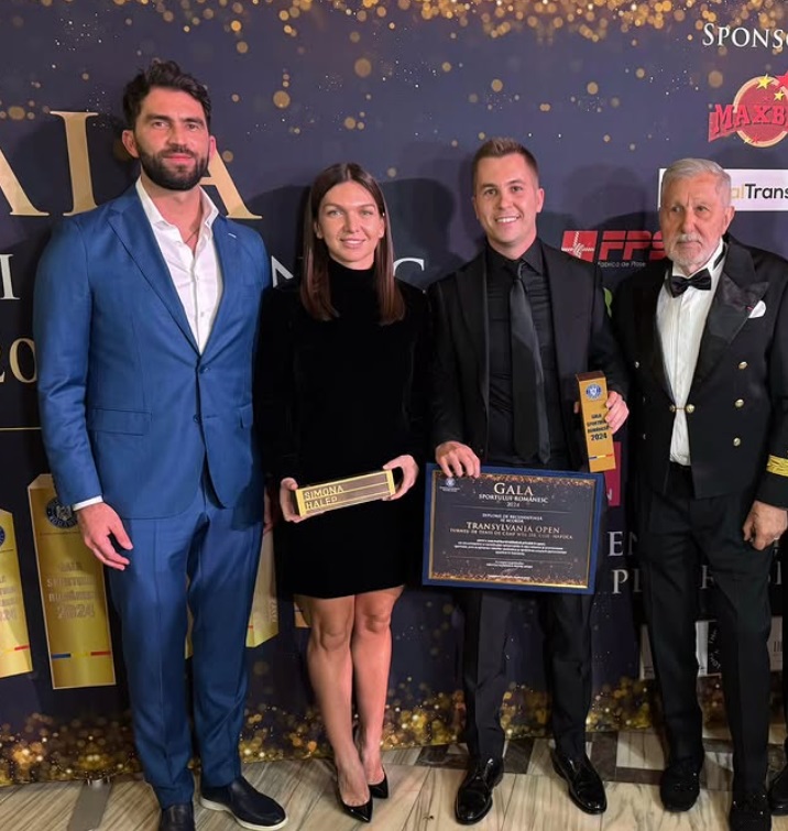 Ilie Năstase a urcat cu un scaun pe scenă la Gala Sportului. Gestul făcut înainte să îi înmâneze premiul Simonei Halep
