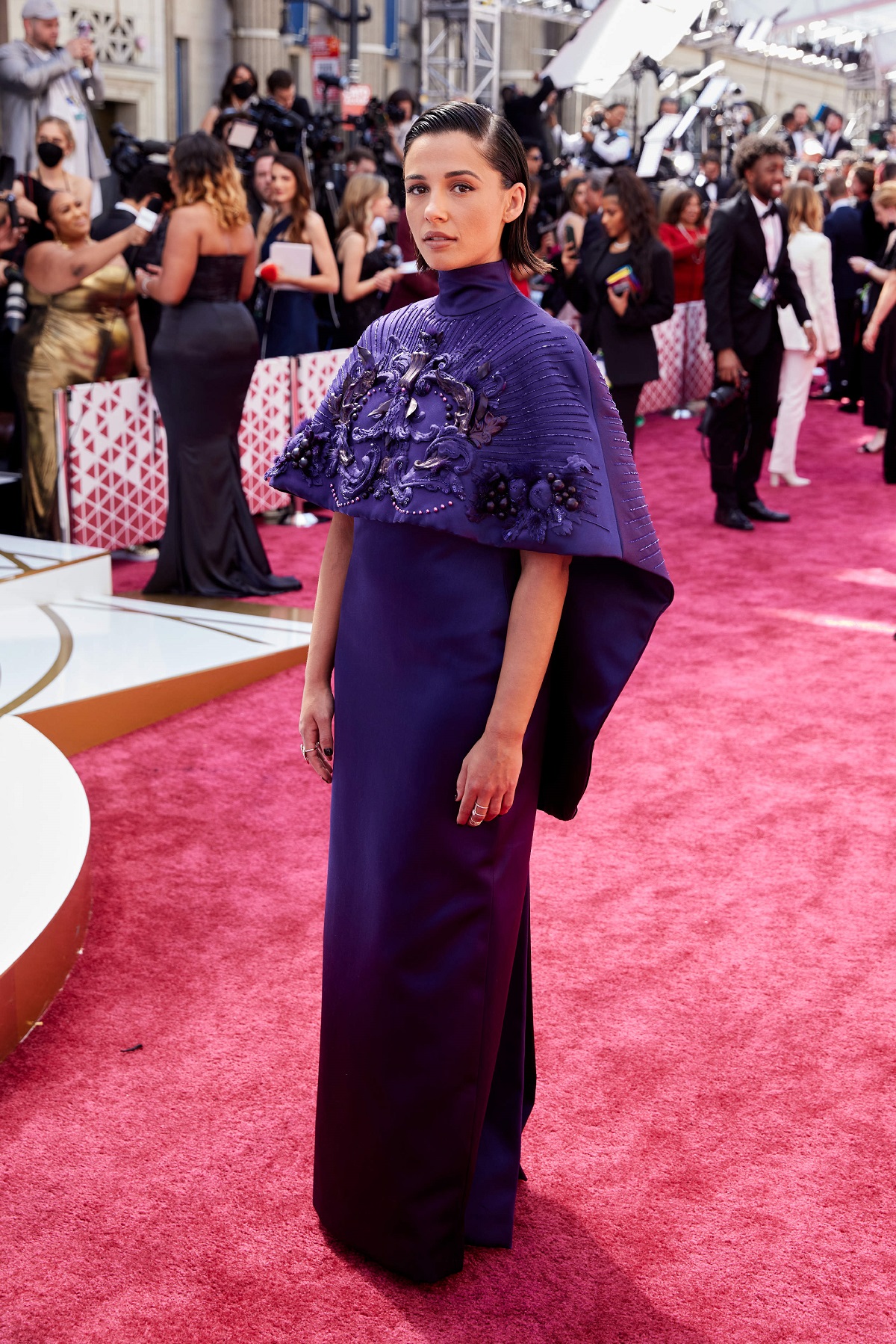 Ținute Oscar 2022. Unele celebrități s-au întrecut în rochii elegante pe covorul roșu, iar o actriță a purtat pantaloni scurți