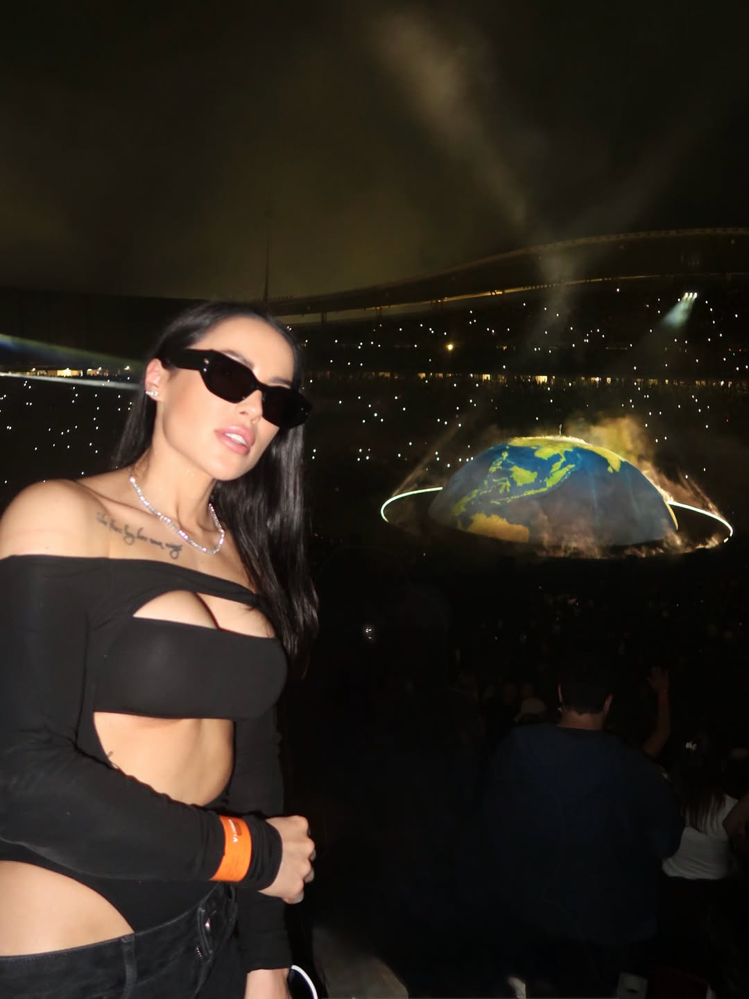 Cum au apărut Adelina Pestrițu și Ioana, soția lui Gabi Tamaș, la concertul lui Kanye West din Istanbul. Au stat doar 48 de ore în Turcia
