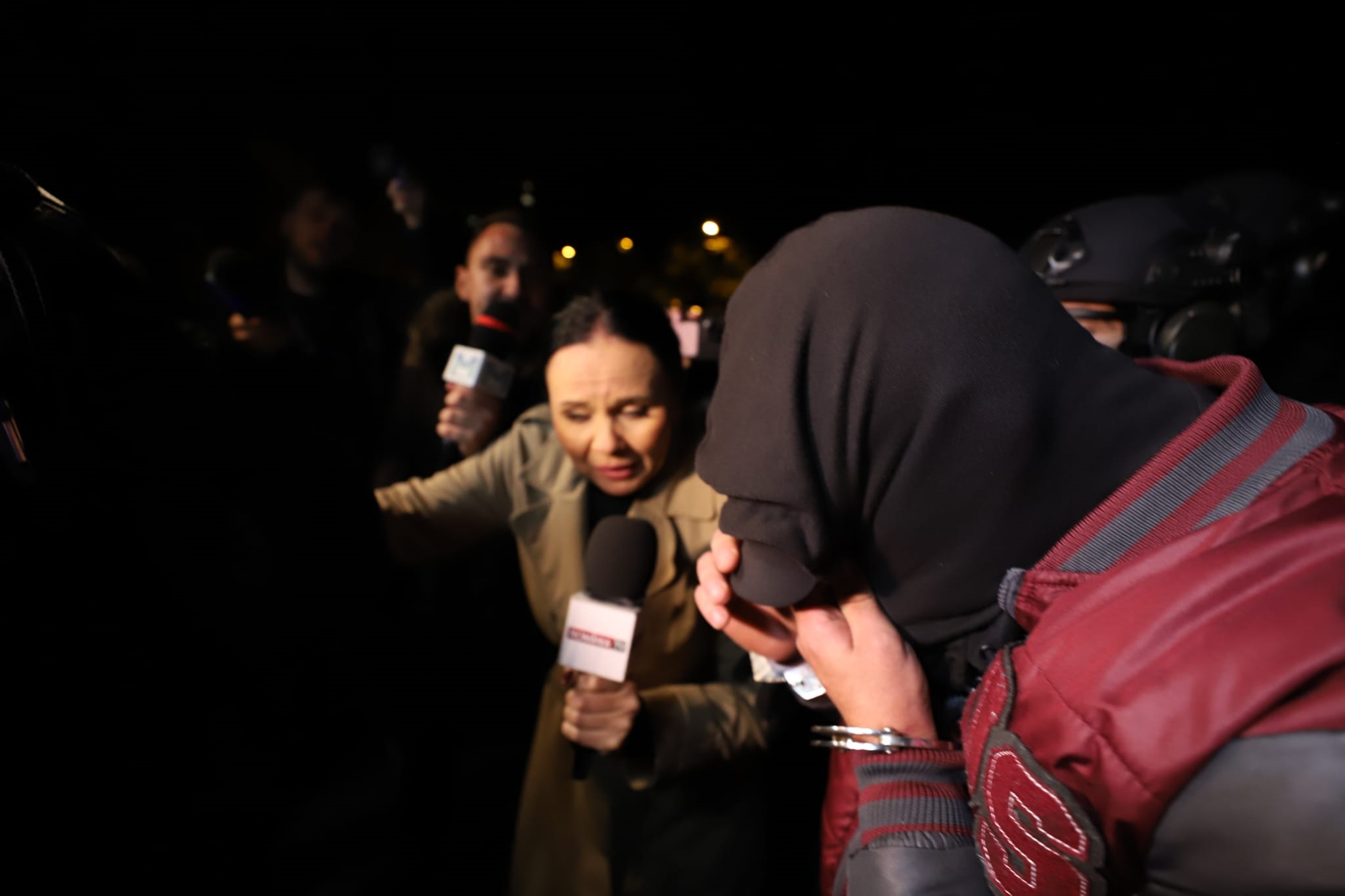 Fiica afaceristului ucis în atentatul cu bombă de la Arad, adusă la Parchet. Laura Crișan a fost reținută, alături de doi inculpați