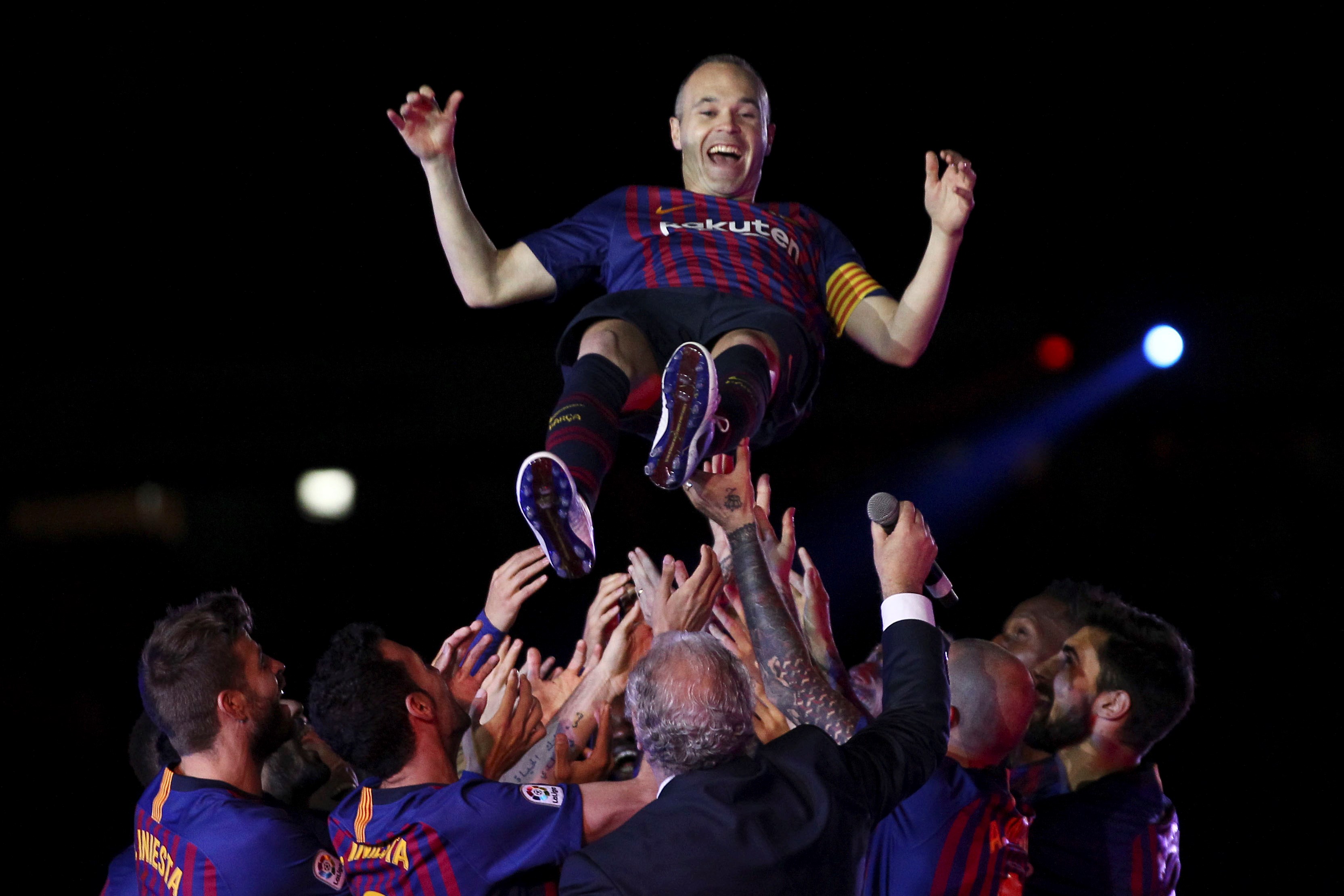 Retragerea lui Andres Iniesta de la FC Barcelona. Imagini emoționante | FOTO&VIDEO