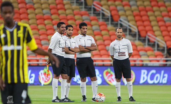Victor Pițurcă s-a calificat la ”masa verde” în semifinalele Cupei Campionilor Arabiei Saudite VIDEO