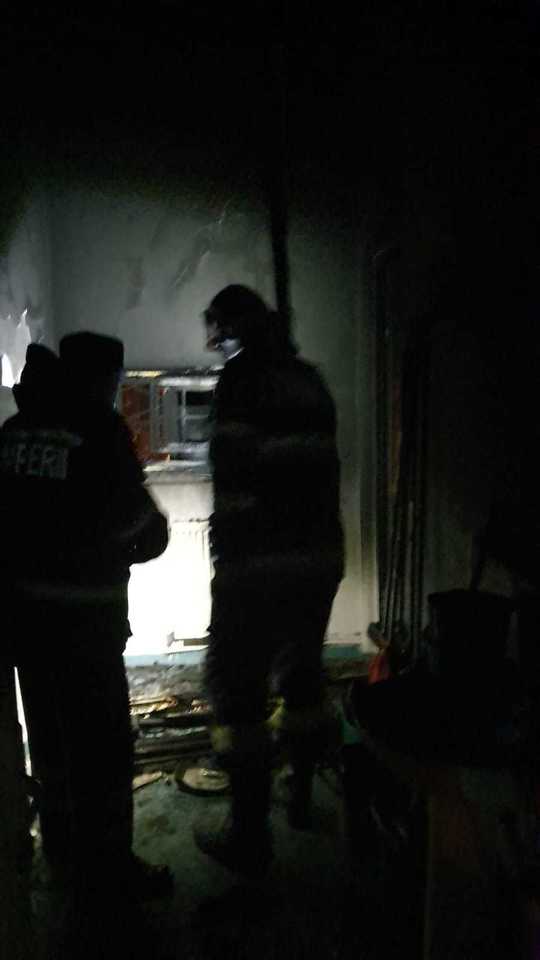 Incendiu la secția de psihiatrie a Spitalului Municipal Roman. 17 pacienţi au fost evacuaţi