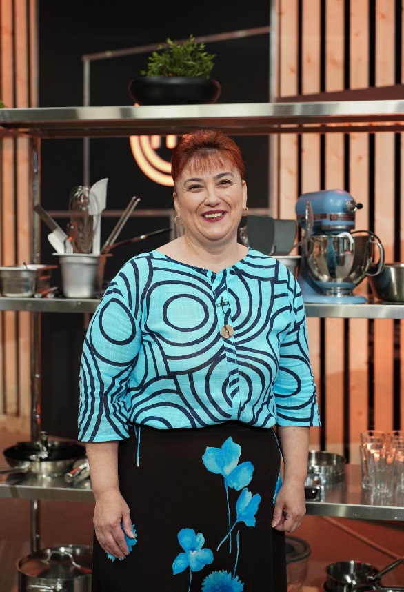 Cine e Ionela Grigore de la MasterChef 2024. Vânzătoarea de mezeluri din Piața Obor din București i-a impresionat pe jurații emisiunii