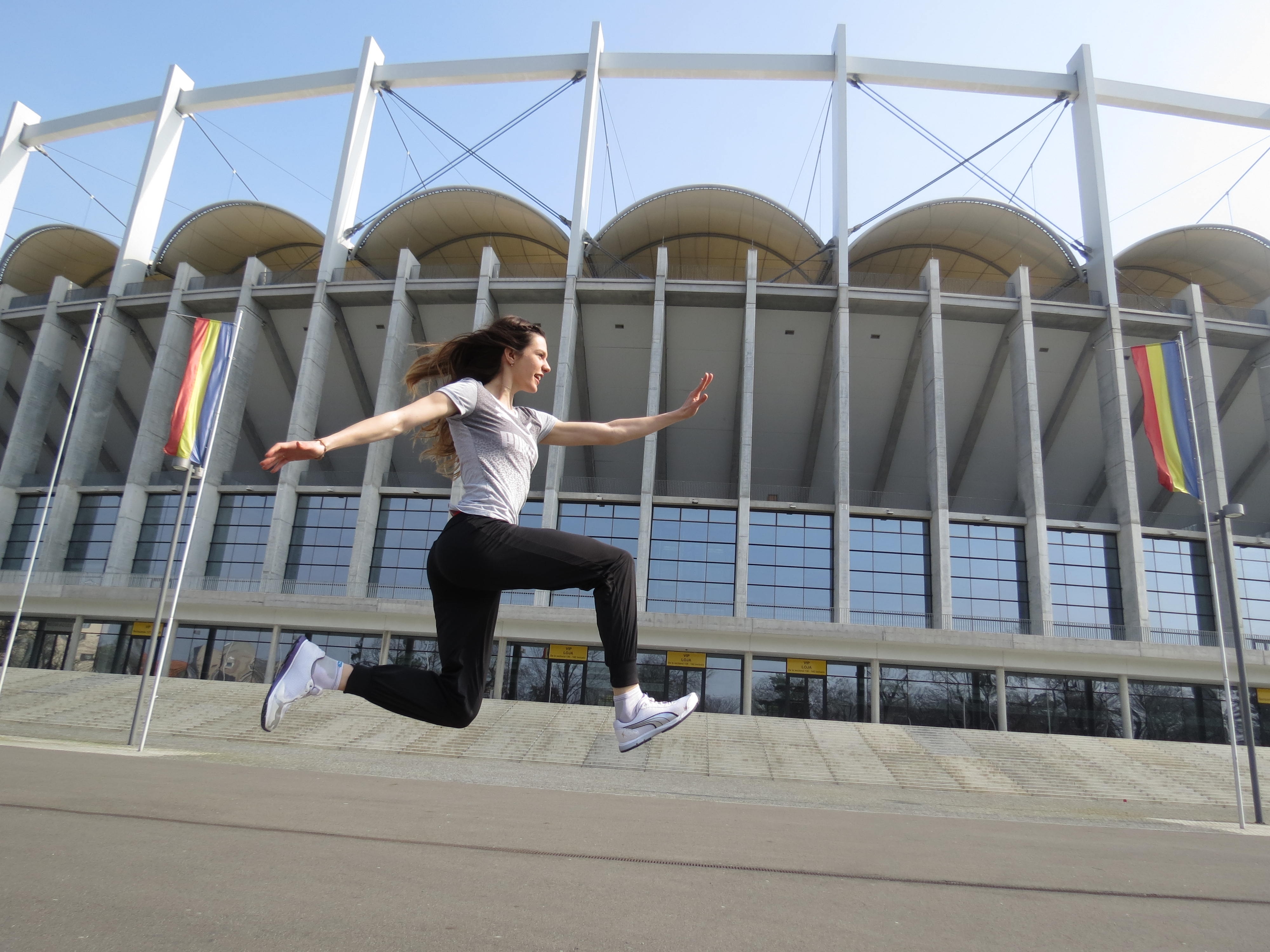 Alina, atleta care îţi alină privirea. Ea e cea mai frumoasă stelistă / GALERIE FOTO&VIDEO