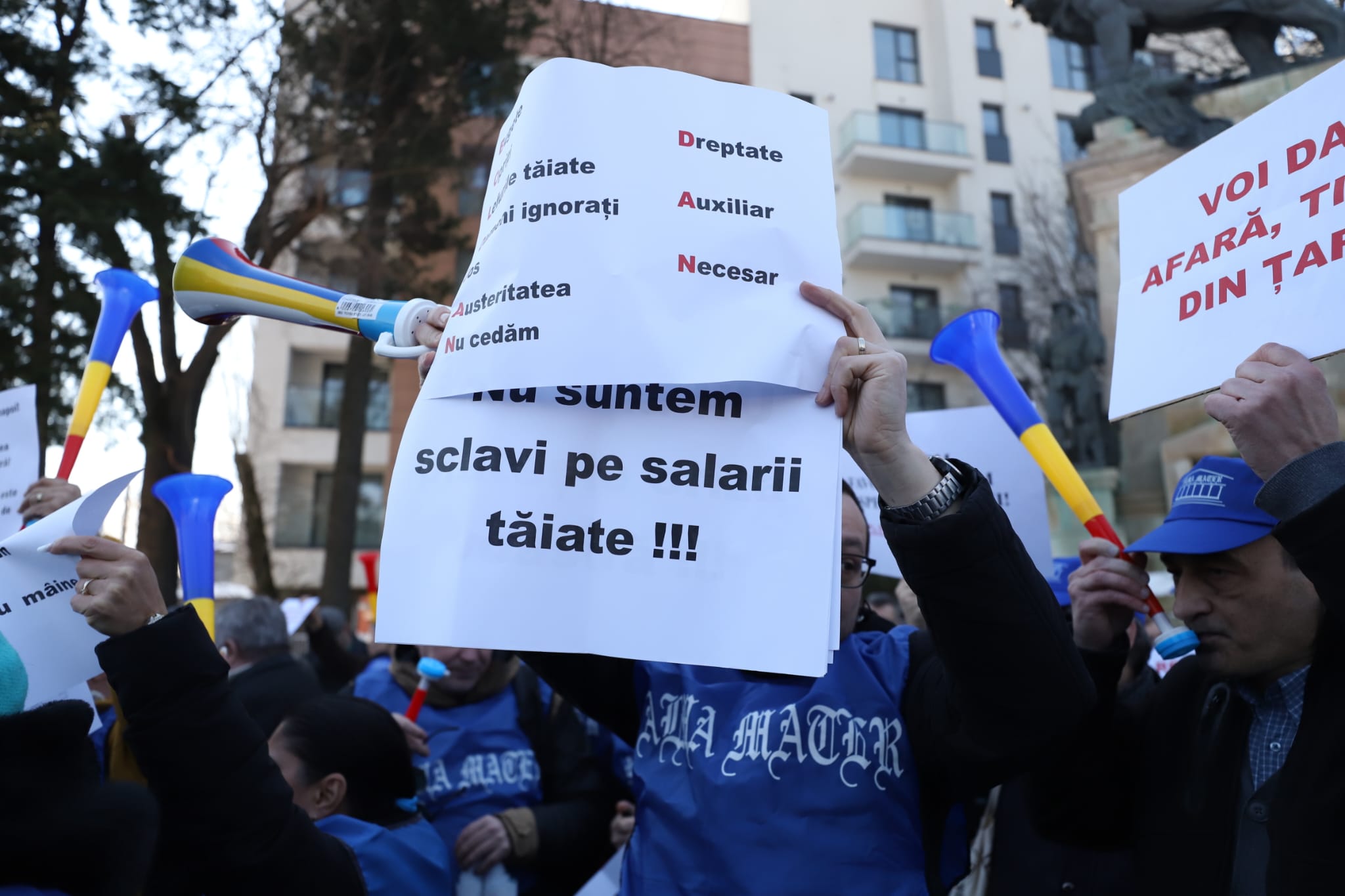 Sindicatele din Educație, protest în fața Palatului Cotroceni. Sunt așteptați să iasă în stradă peste 500 de profesori și studenți