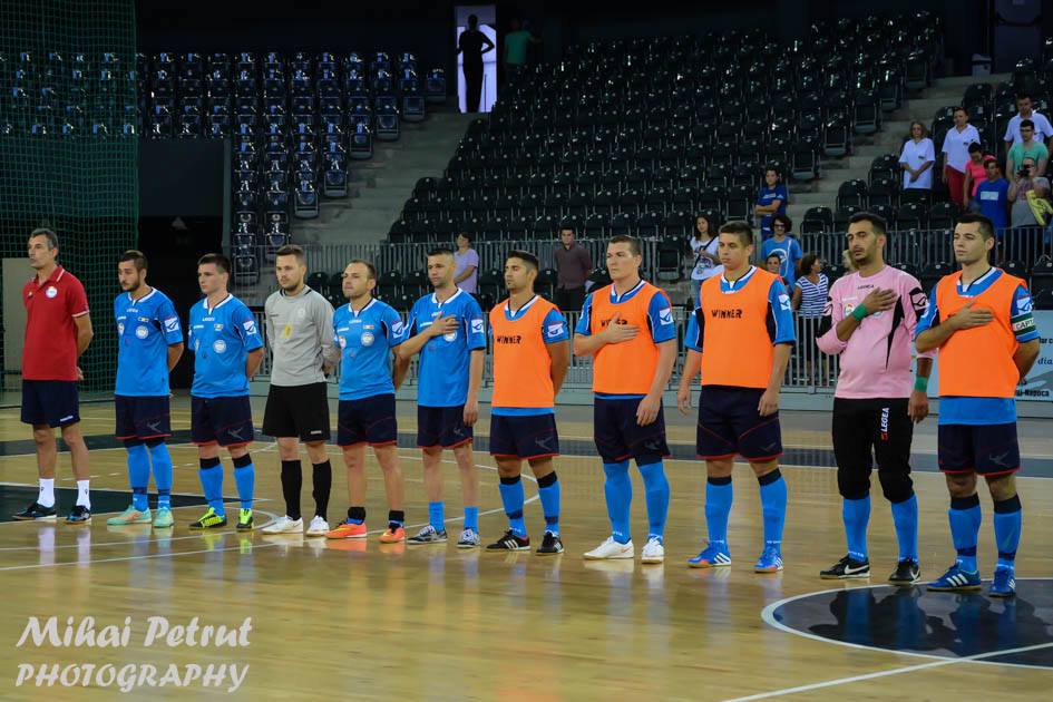 Disperarea medicului ce se ocupă de românii care au cucerit Europeanul de fotbal pentru diabetici: ^”Nimeni nu ne bagă în seamă! Am solicitat și Federația, și Ministerul, dar n-au trimis pe nimeni nici la premiere!”. Mai are nevoie de 27.000 de euro pentru acoperirea cheltuielilor cu organizarea de la Cluj-Napoca